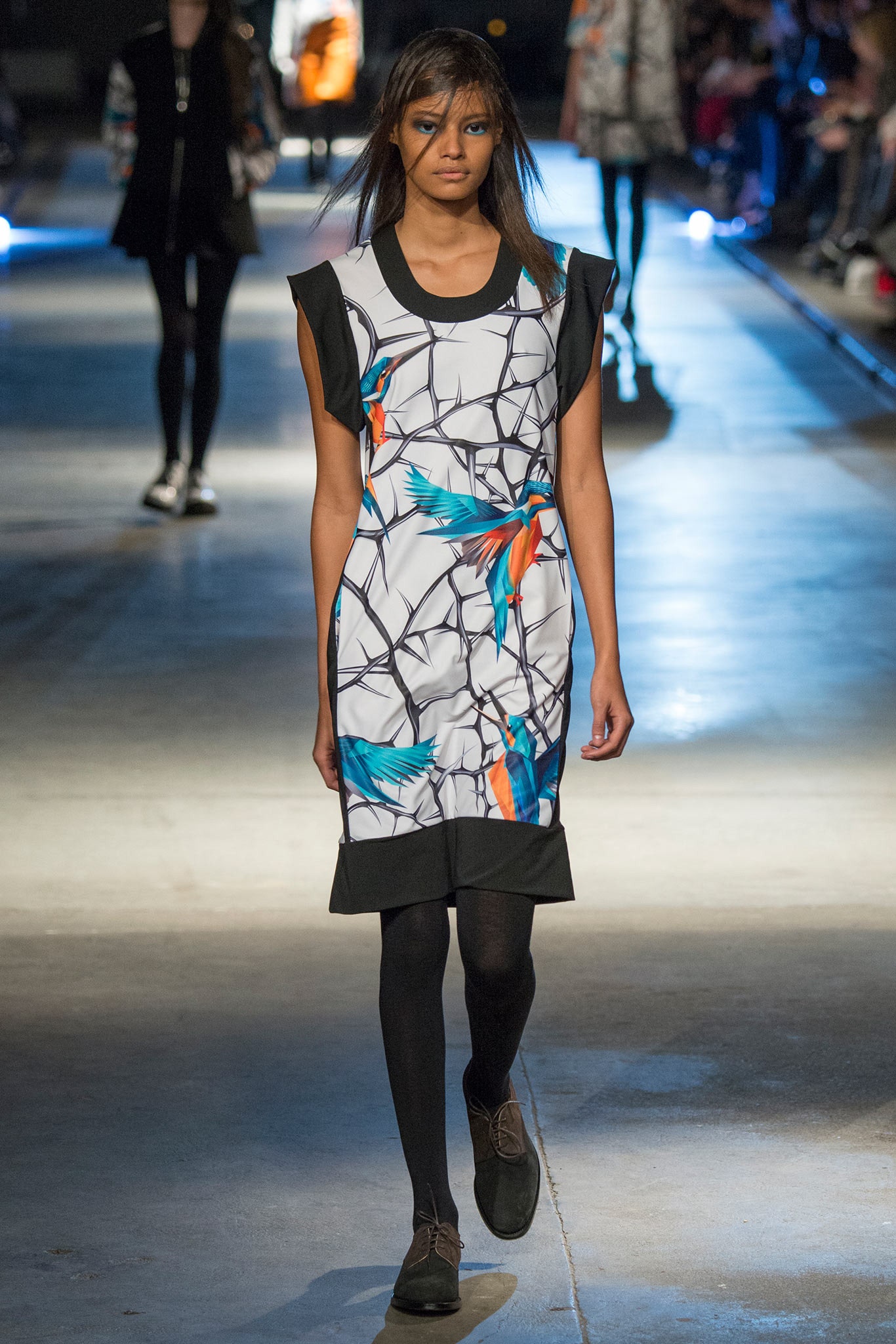 Giles Deacon F/W 14 Look 5