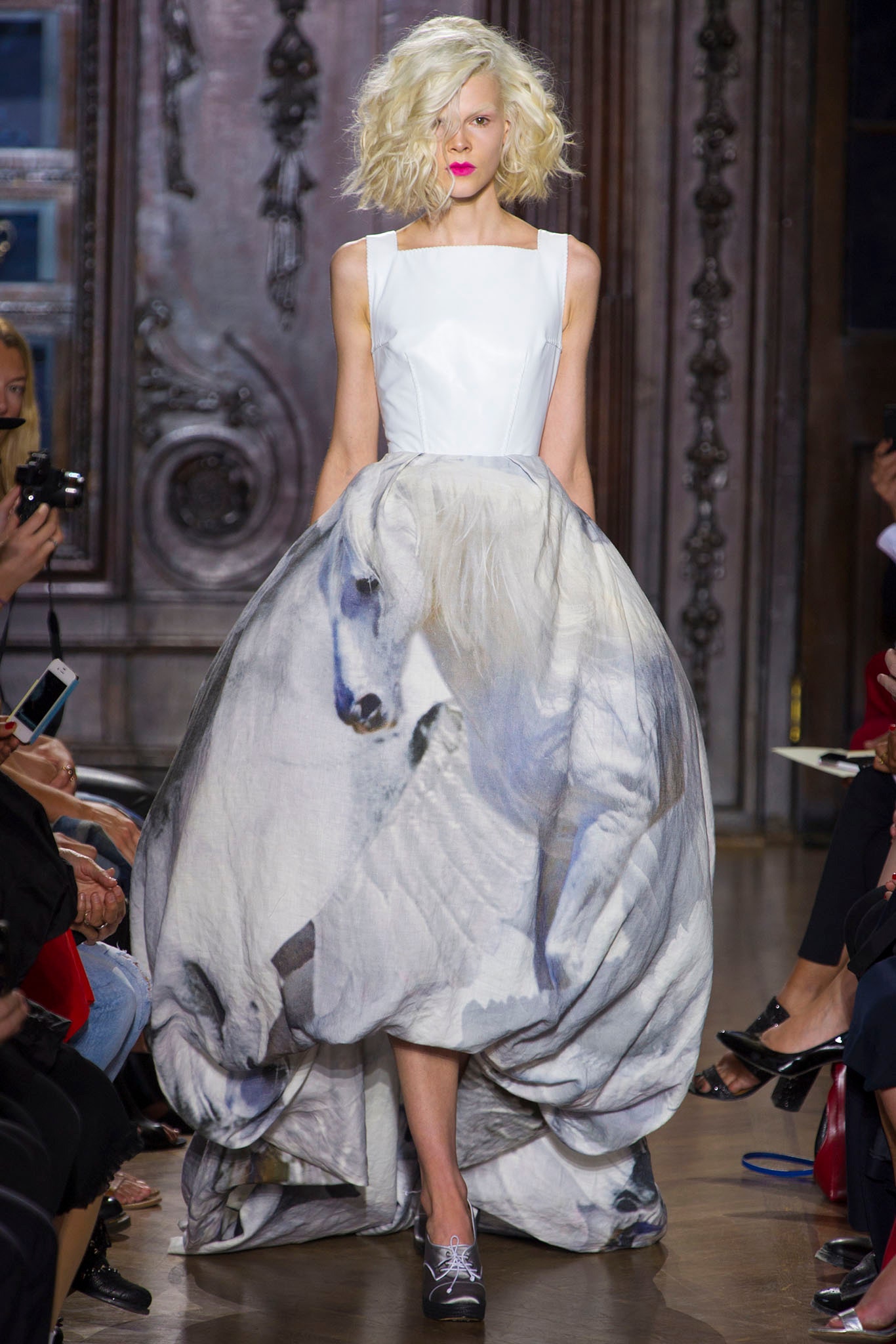 Giles Deacon S/S 13 Look 25