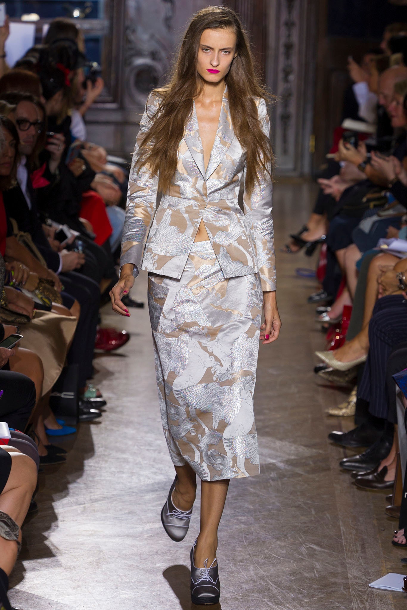 Giles Deacon S/S 13 Look 26