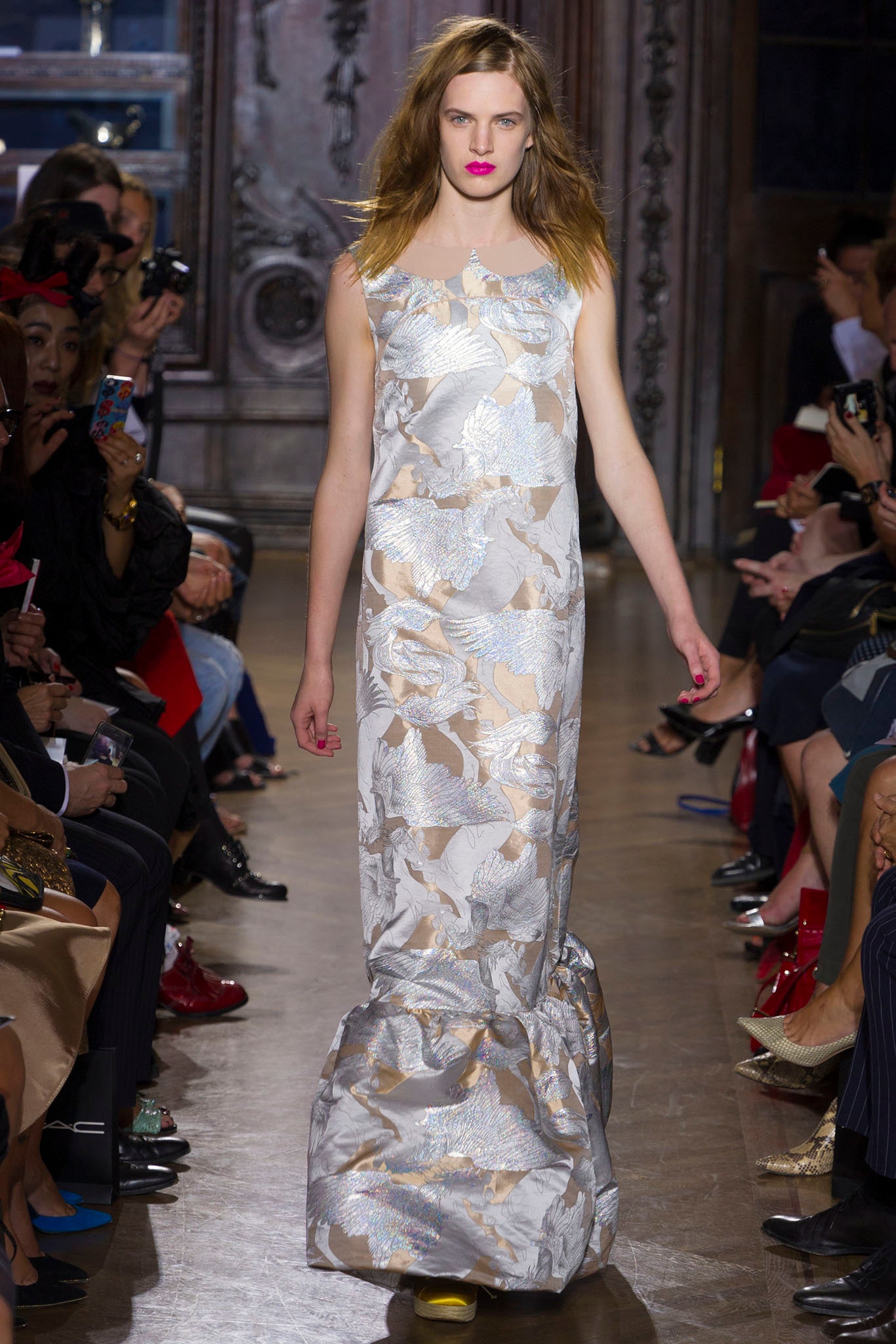 Giles Deacon S/S 13 Look 28