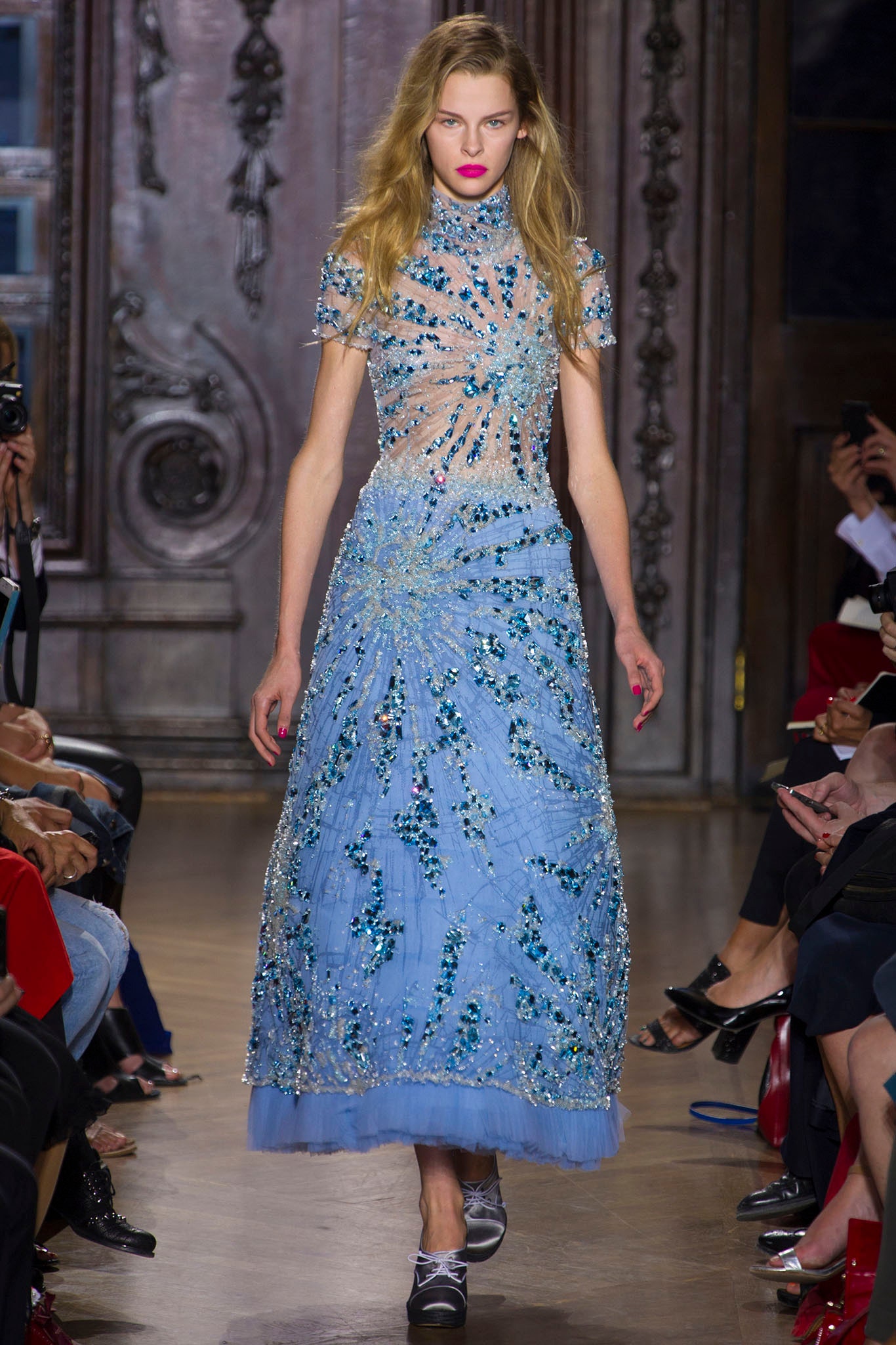 Giles Deacon S/S 13 Look 29