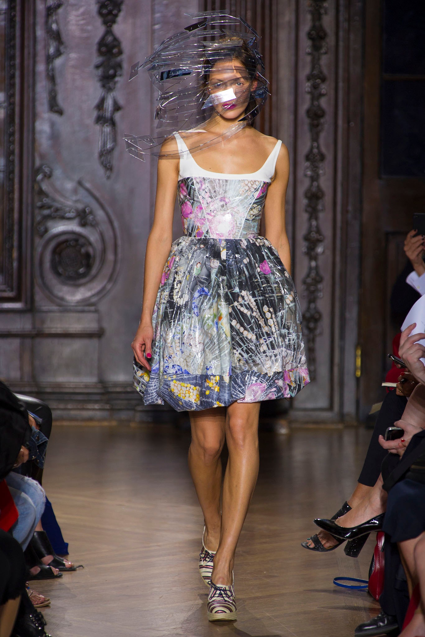 Giles Deacon S/S 13 Look 31