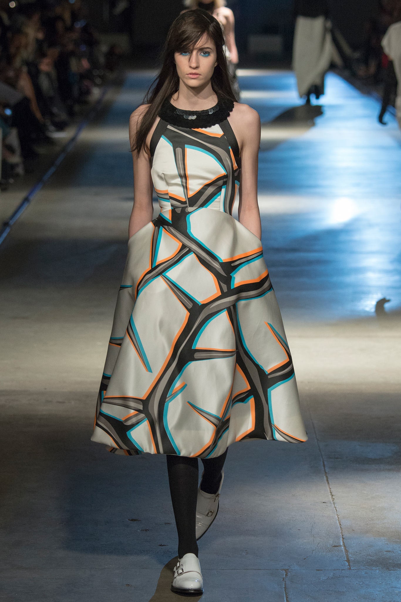 Giles Deacon F/W 14 Look 43