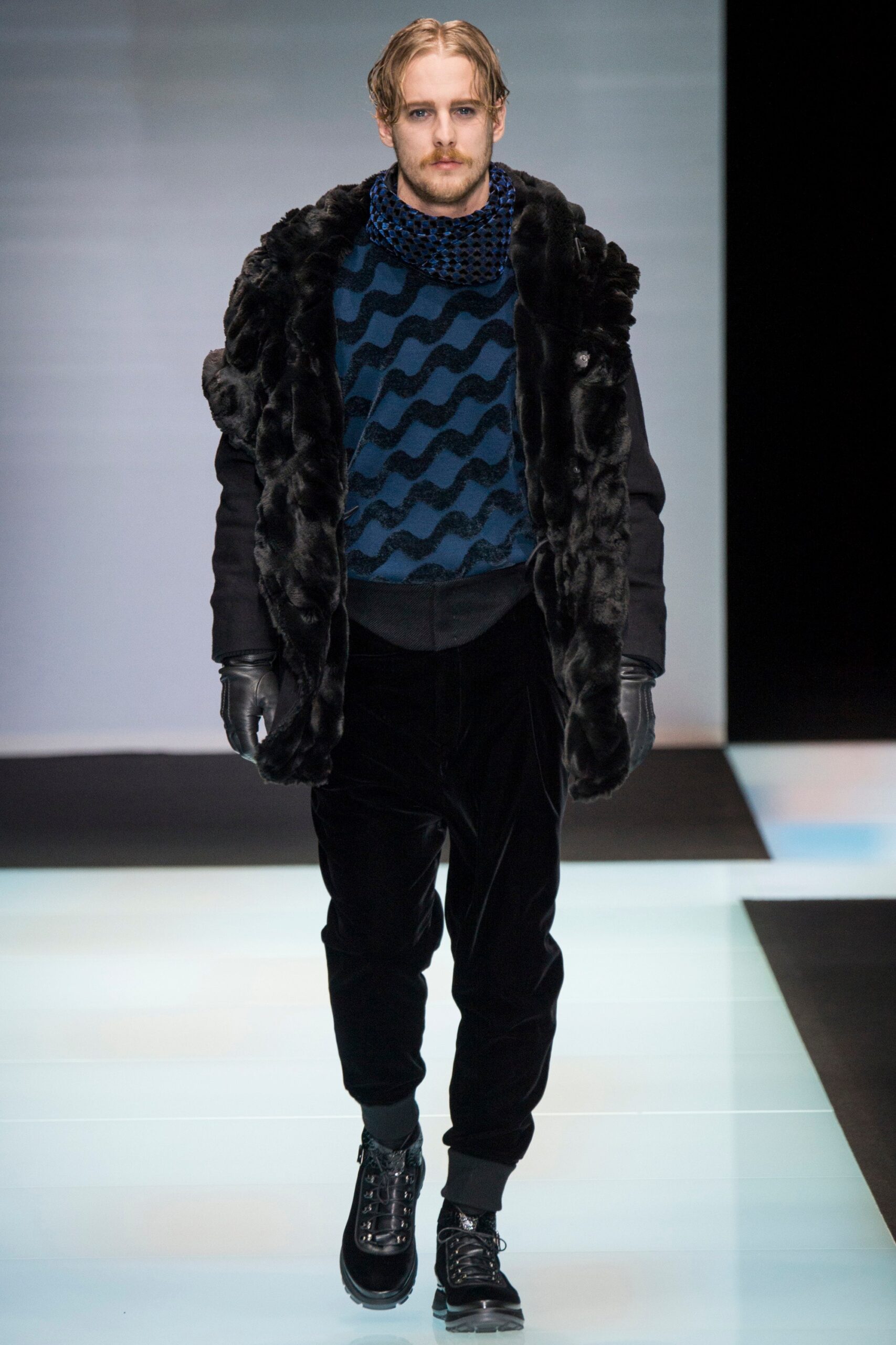 Giorgio Armani F/W 16 Menswear Look 7