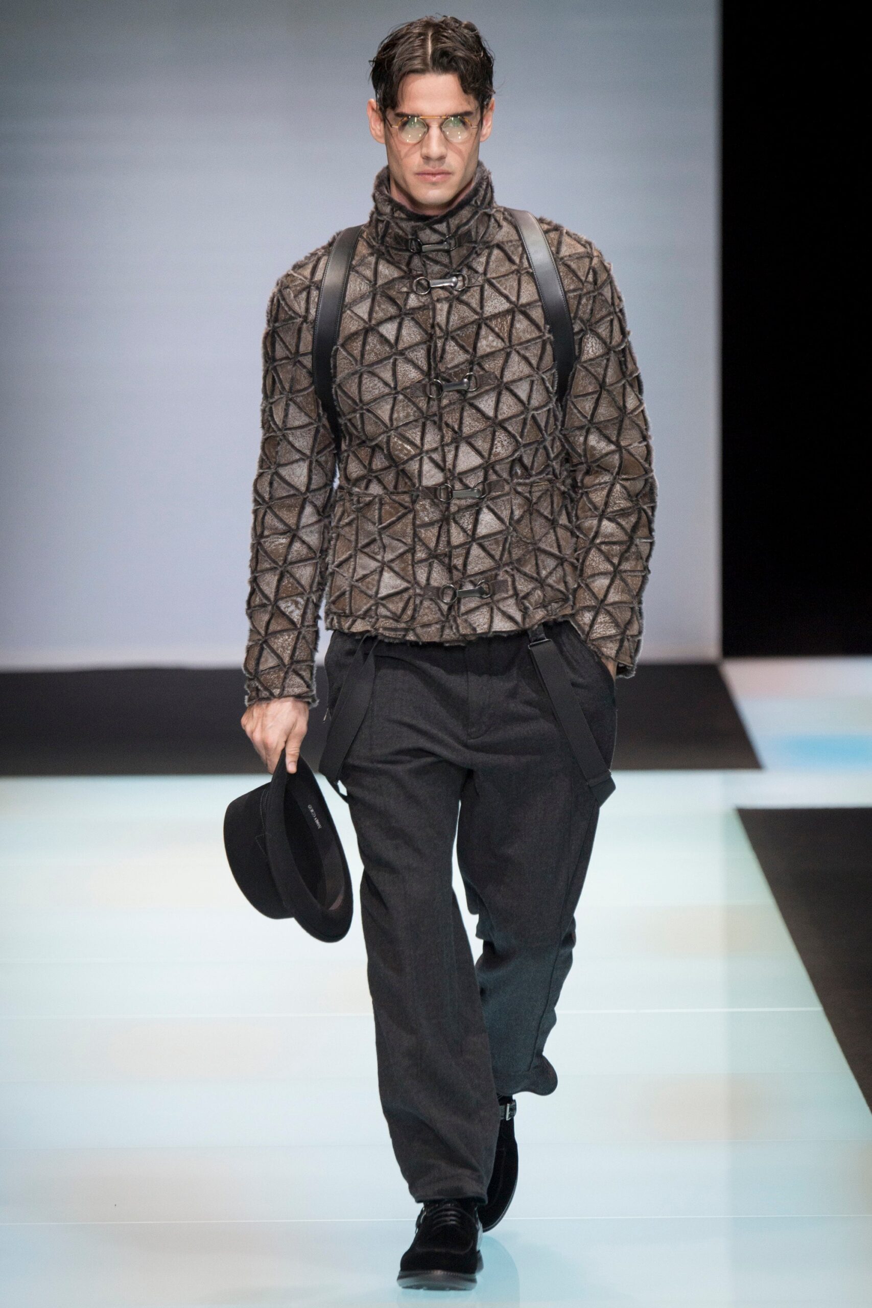 Giorgio Armani F/W 16 Menswear Look 15