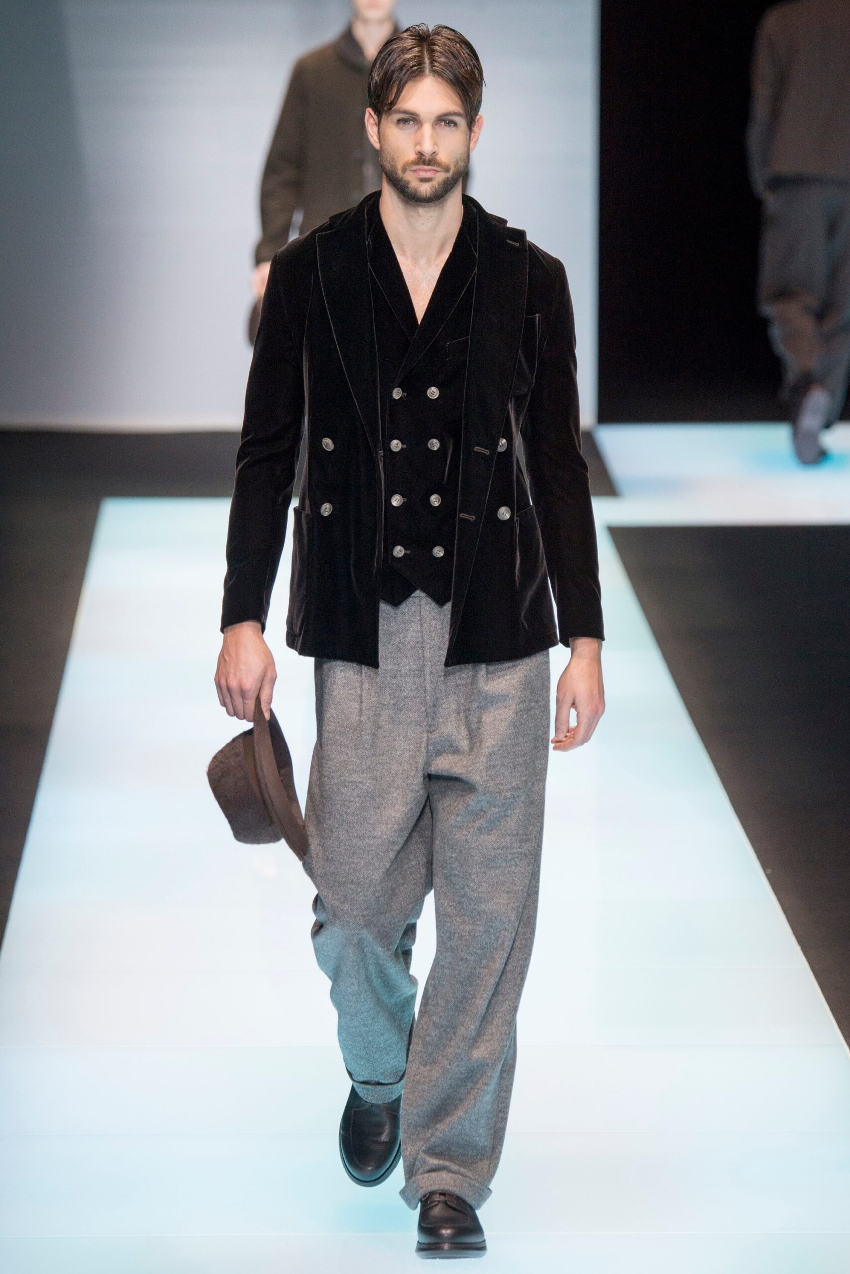 Giorgio Armani F/W 16 Menswear Look 29