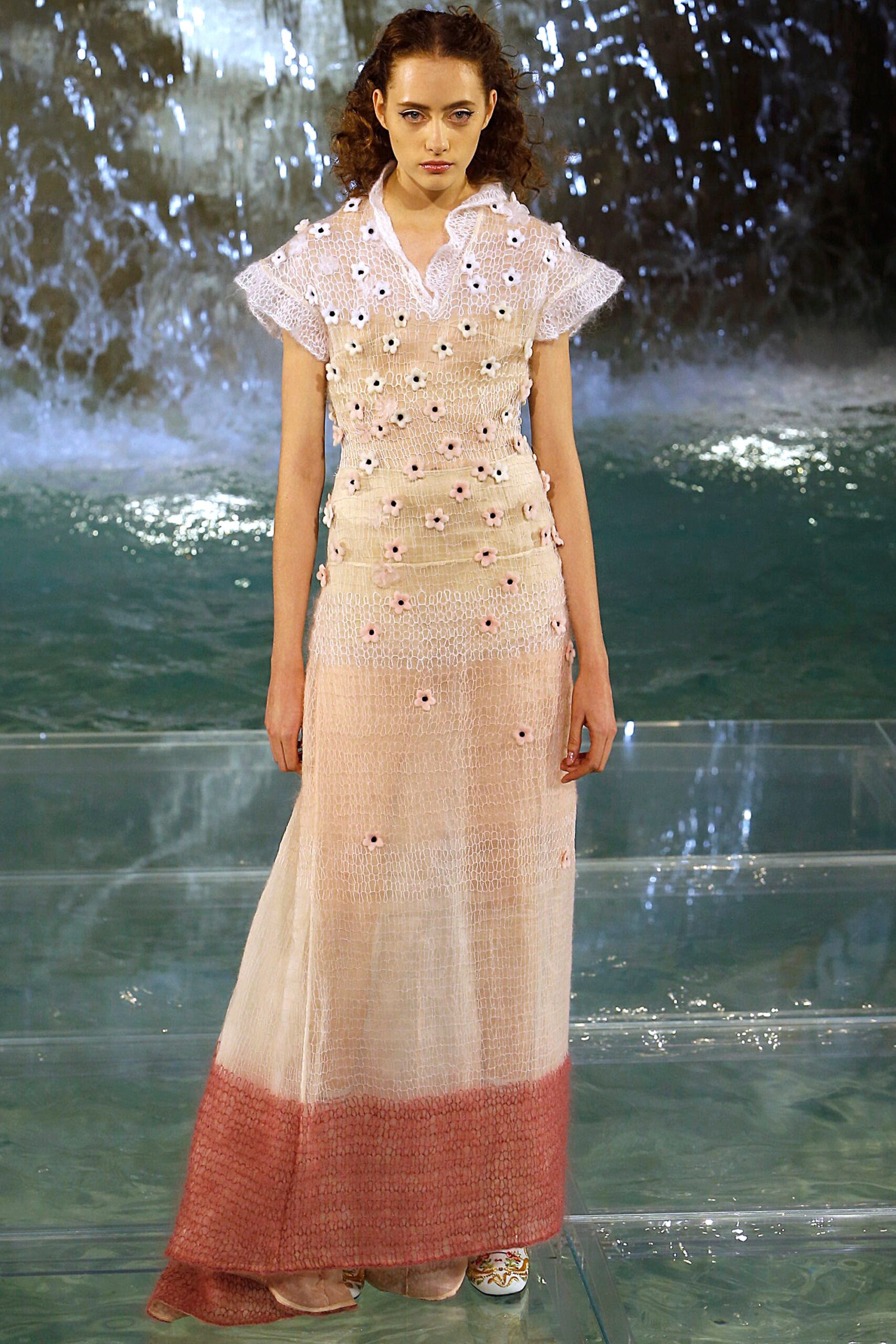 Fendi F/W 16 Couture Look 12