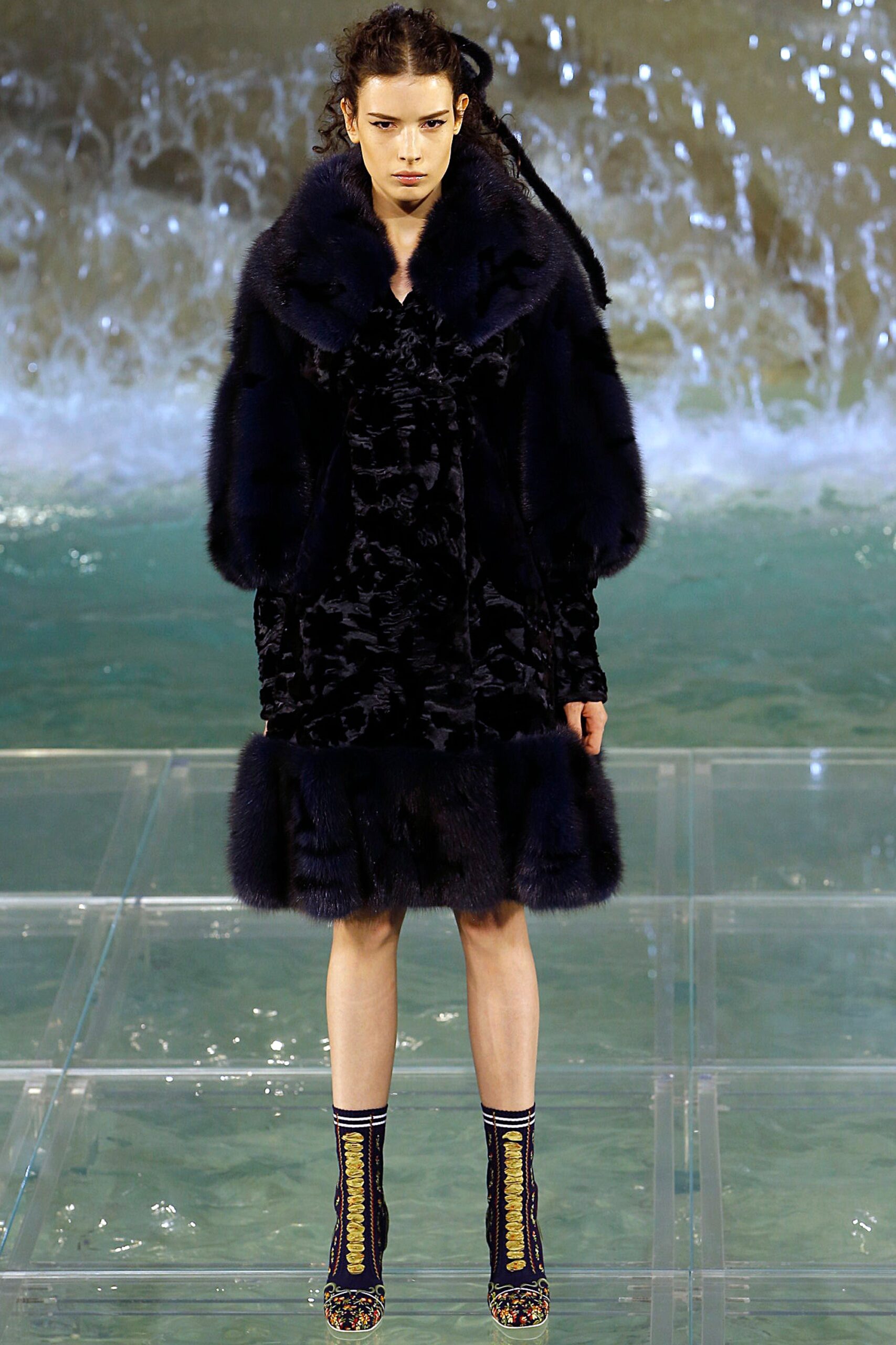 Fendi F/W 16 Couture Look 22