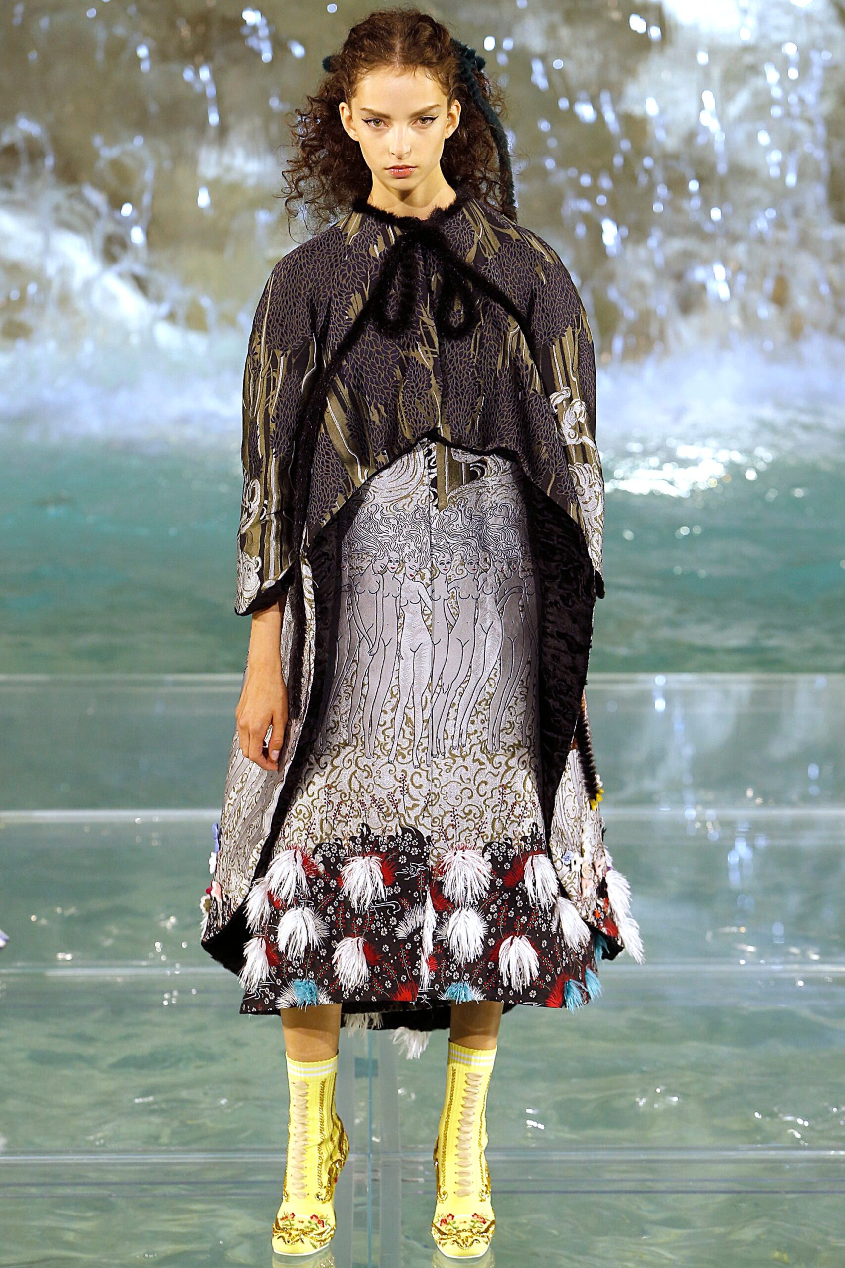 Fendi F/W 16 Couture Look 31