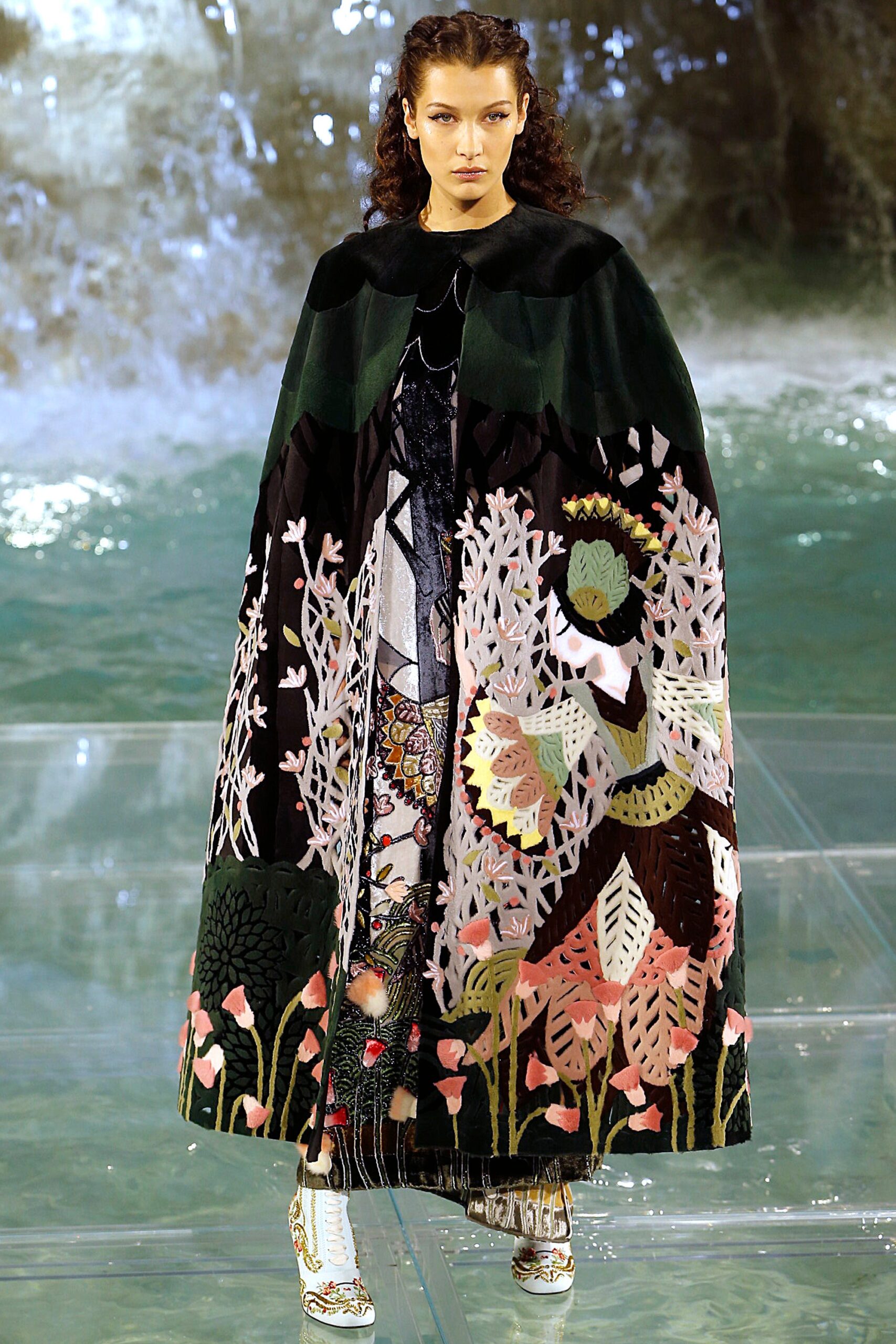 Fendi F/W 16 Couture Look 46