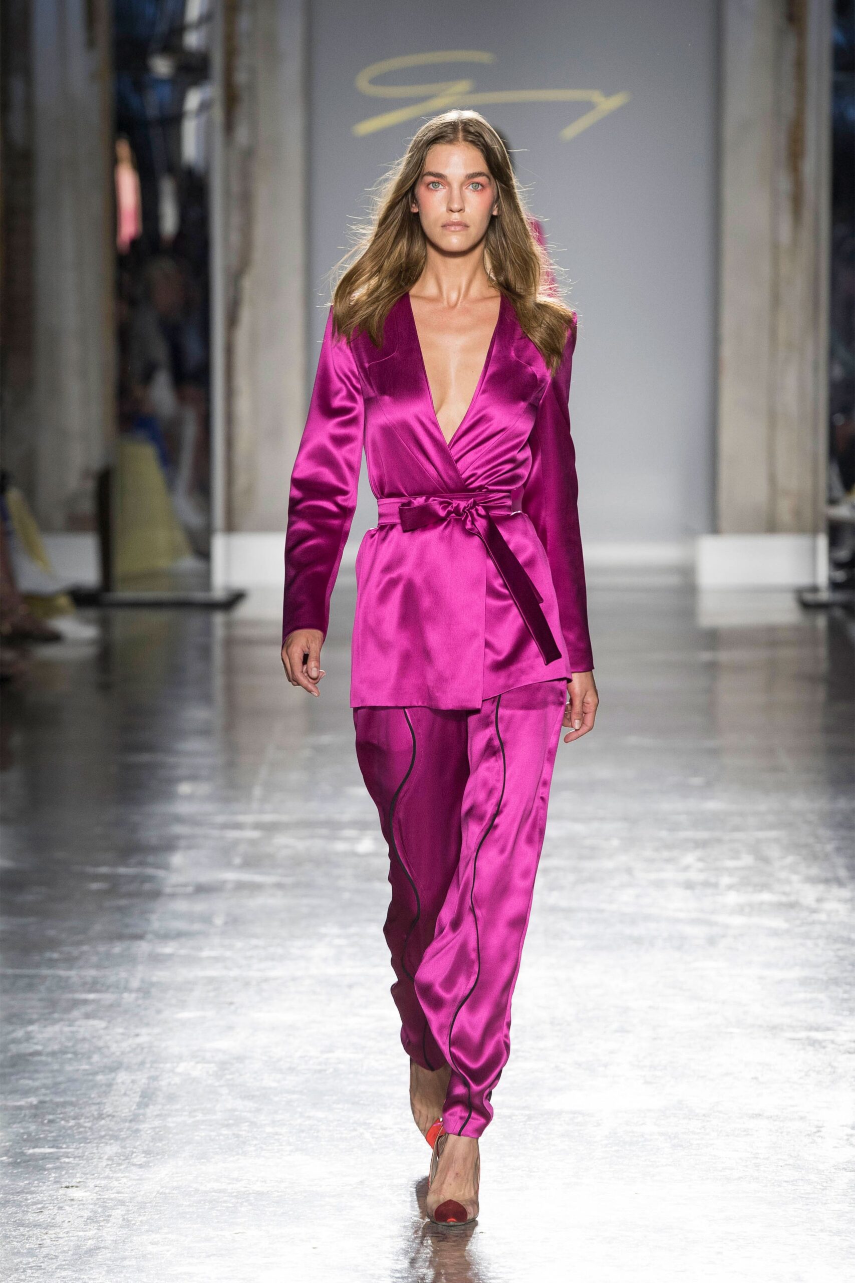 Genny S/S 19 Look 21