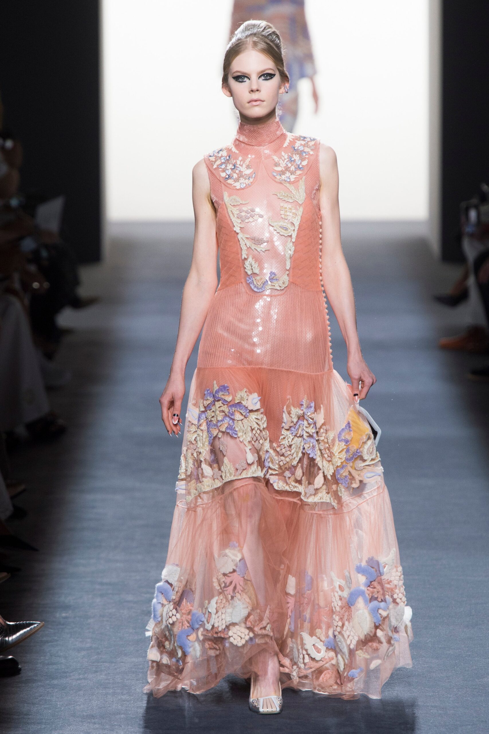 Fendi F/W 18 Couture Look 1