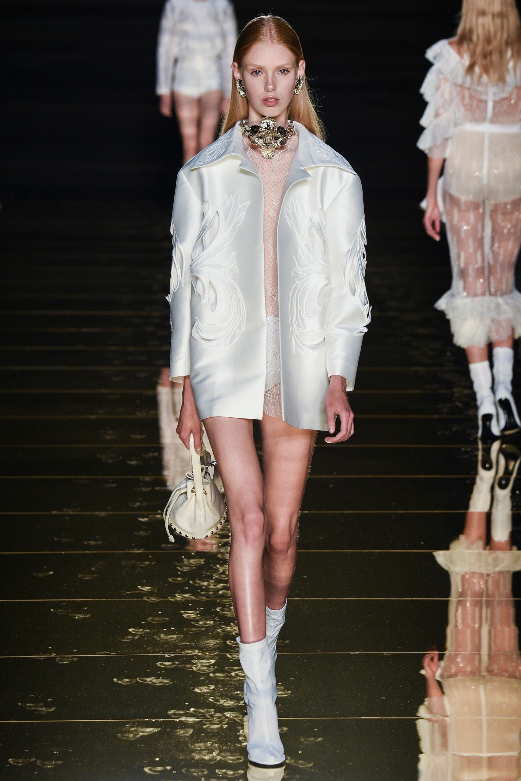 Francesco Scognamiglio S/S 16 Look 2