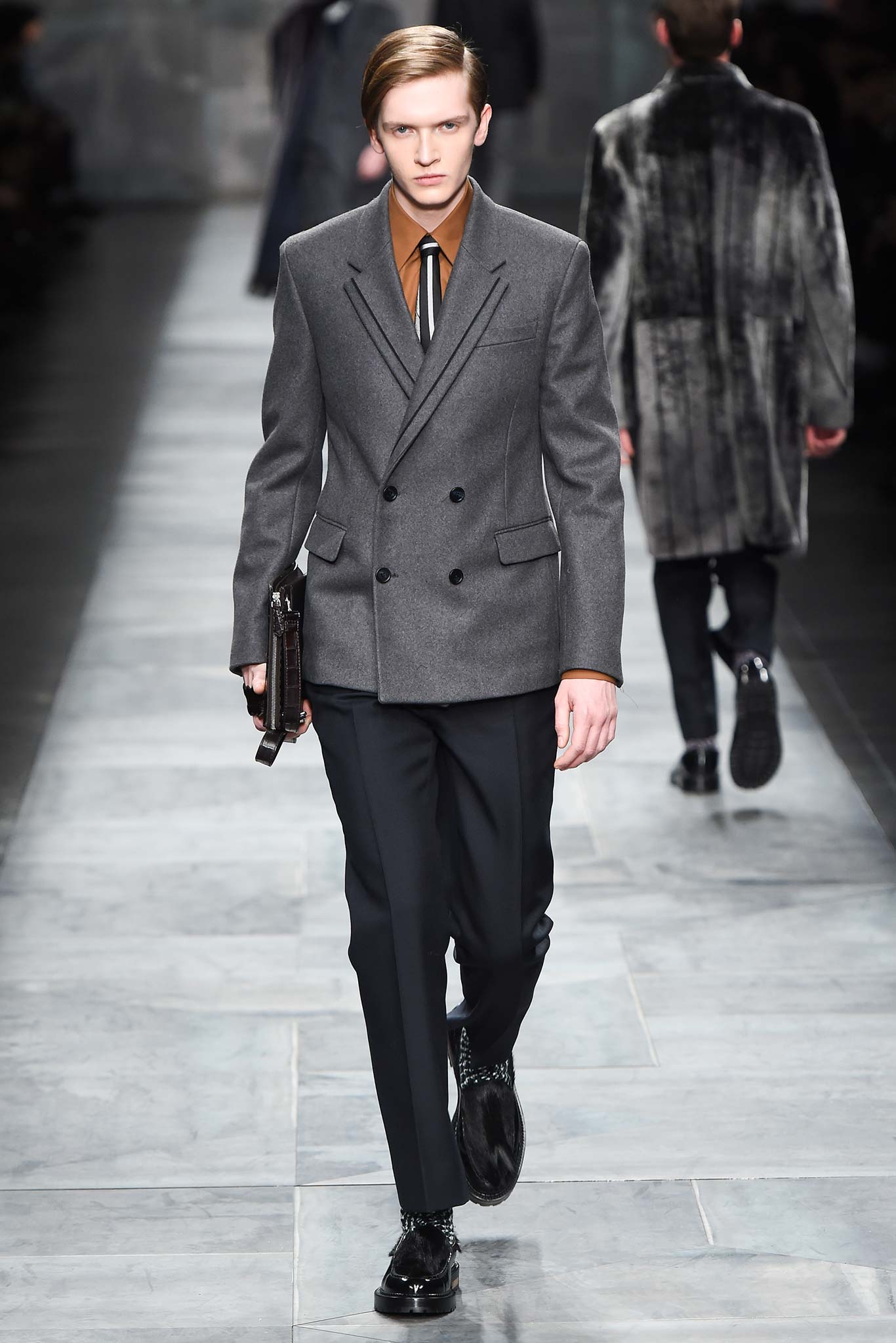 Fendi F/W 15 Menswear Look 6