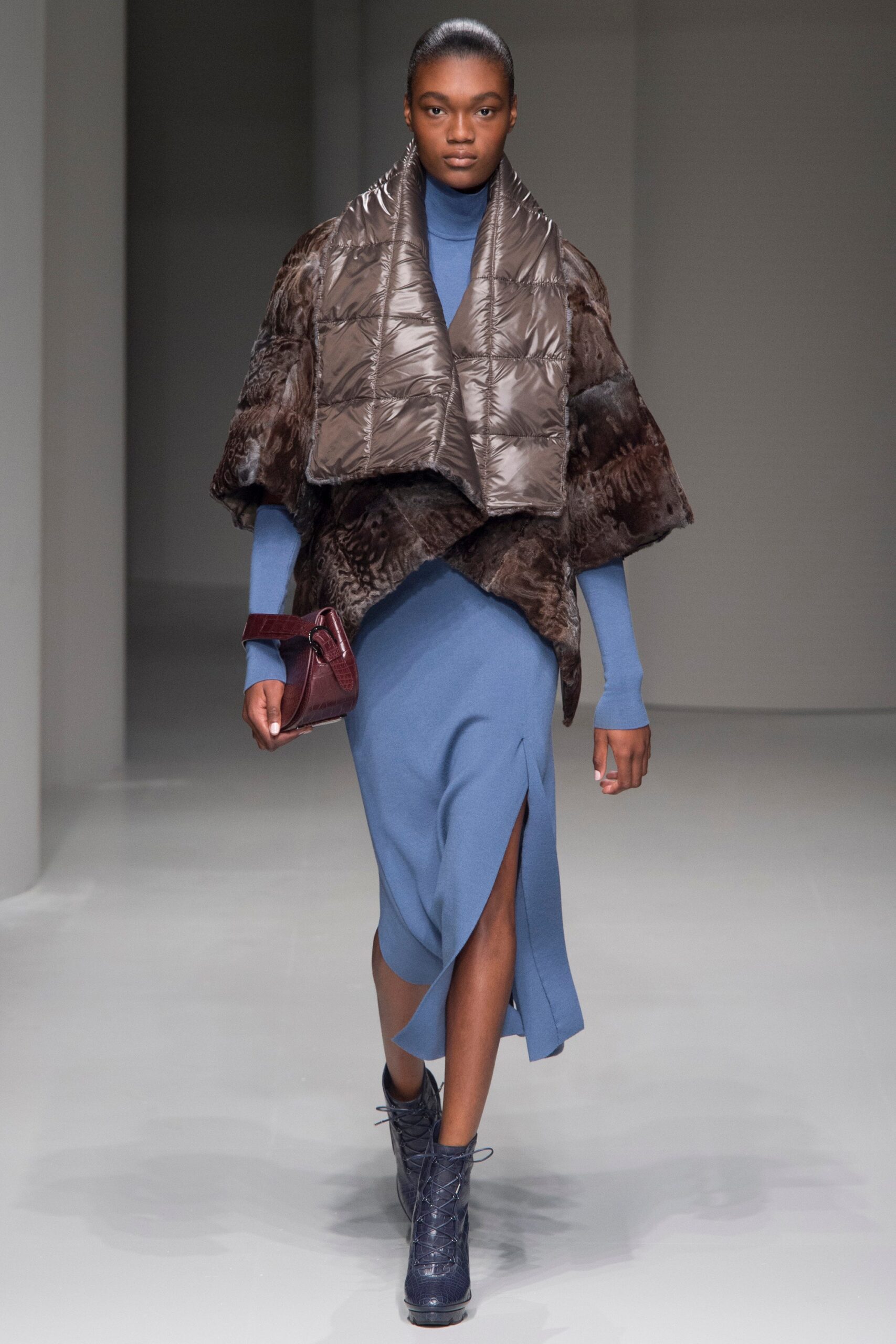 Ferragamo F/W 17 Look 1
