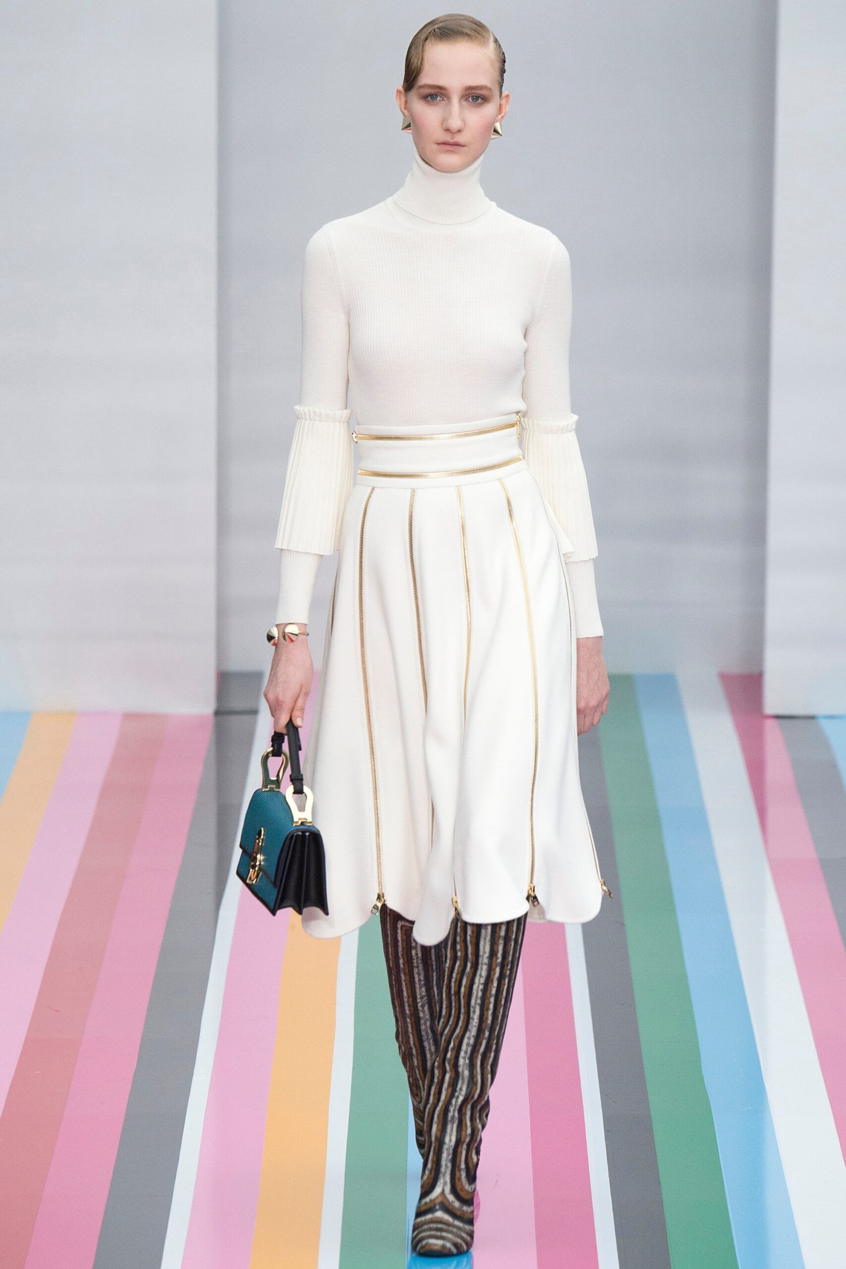 Ferragamo F/W 16 Look 6