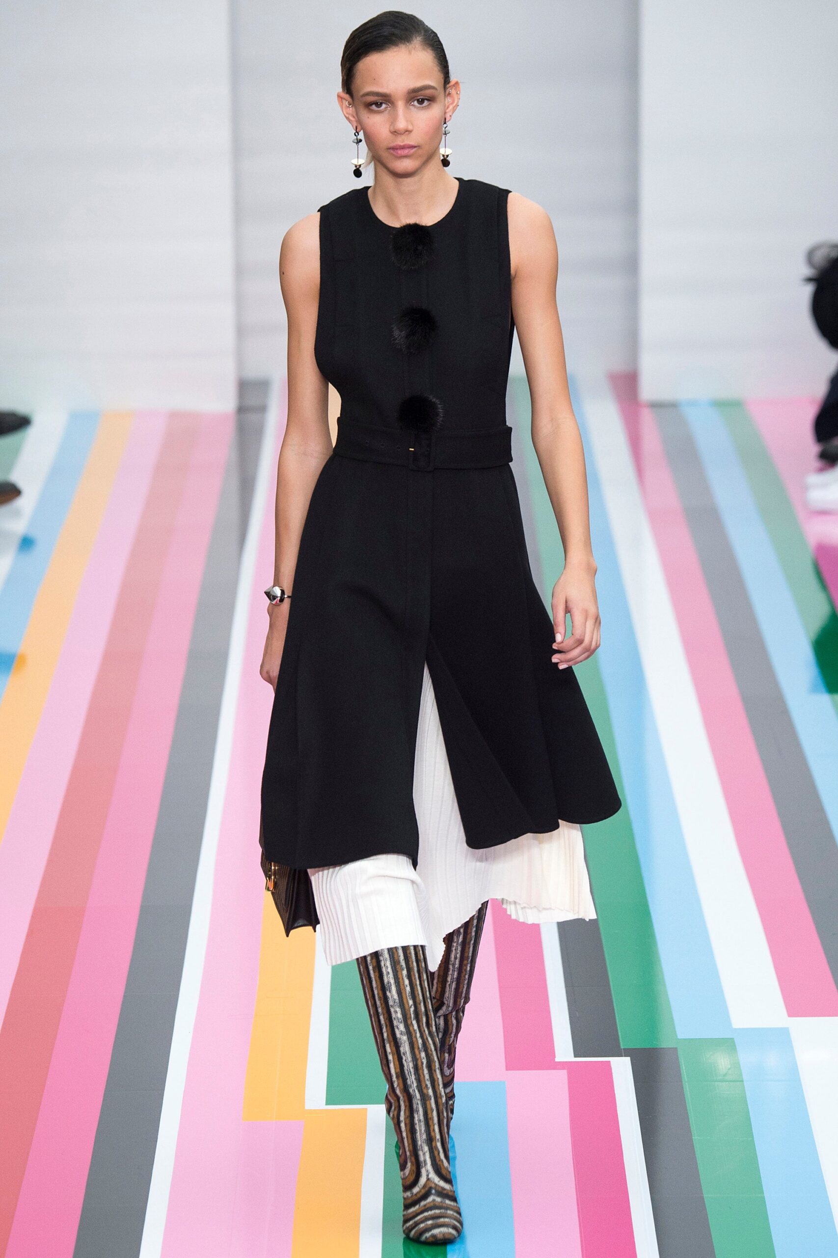 Ferragamo F/W 16 Look 8