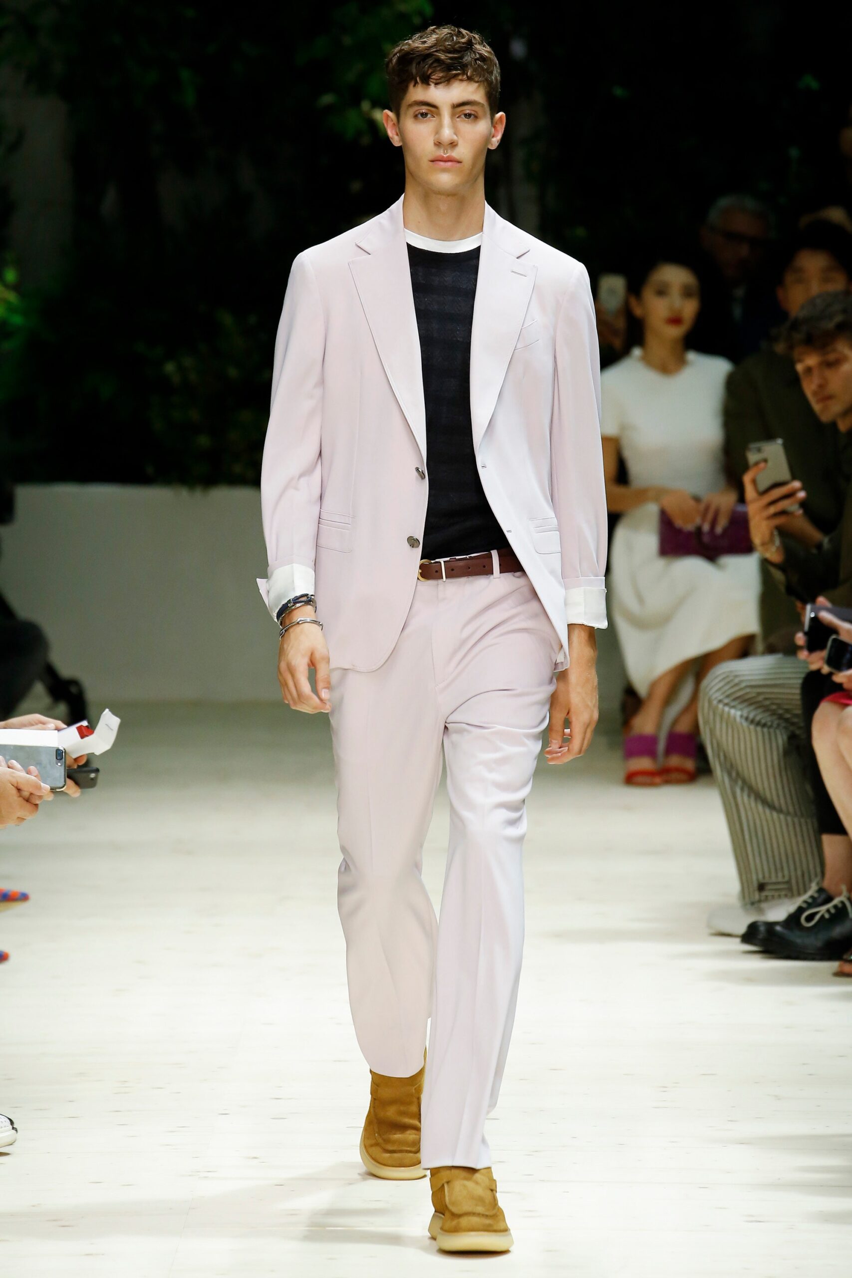 Ferragamo S/S 18 Menswear Look 2