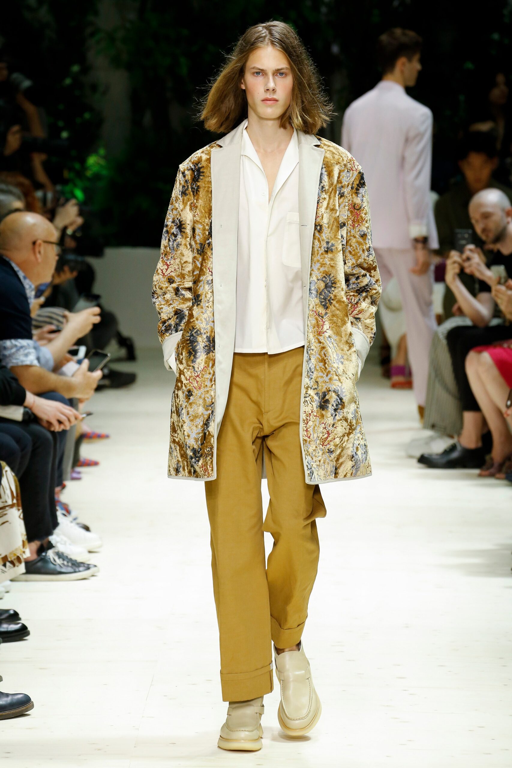 Ferragamo S/S 18 Menswear Look 8