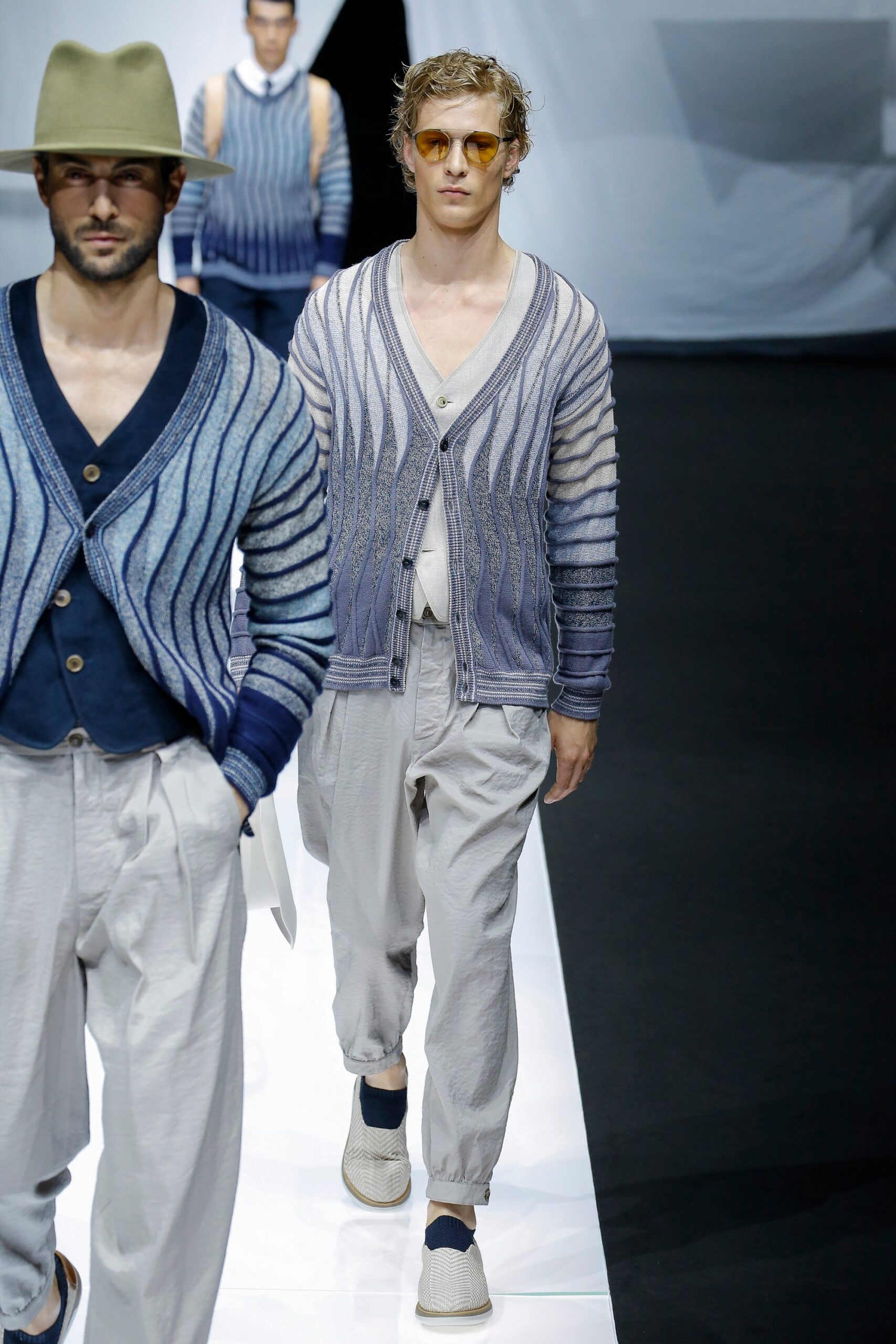 Giorgio Armani S/S 19 Menswear Look 9