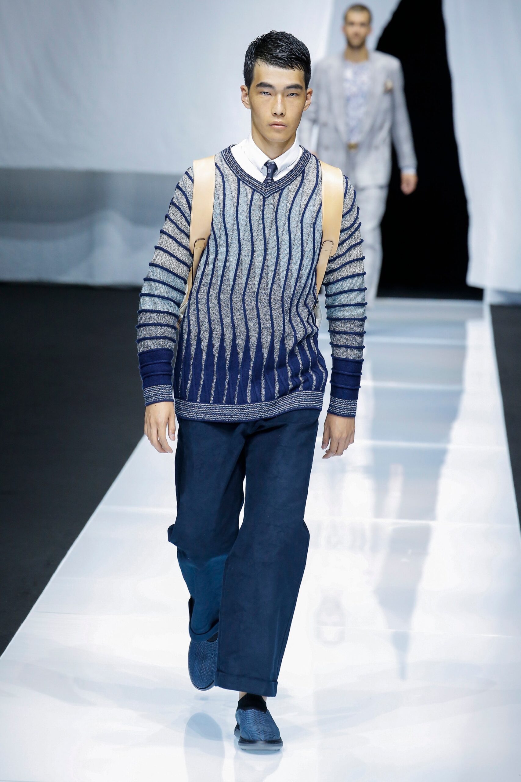Giorgio Armani S/S 19 Menswear Look 10