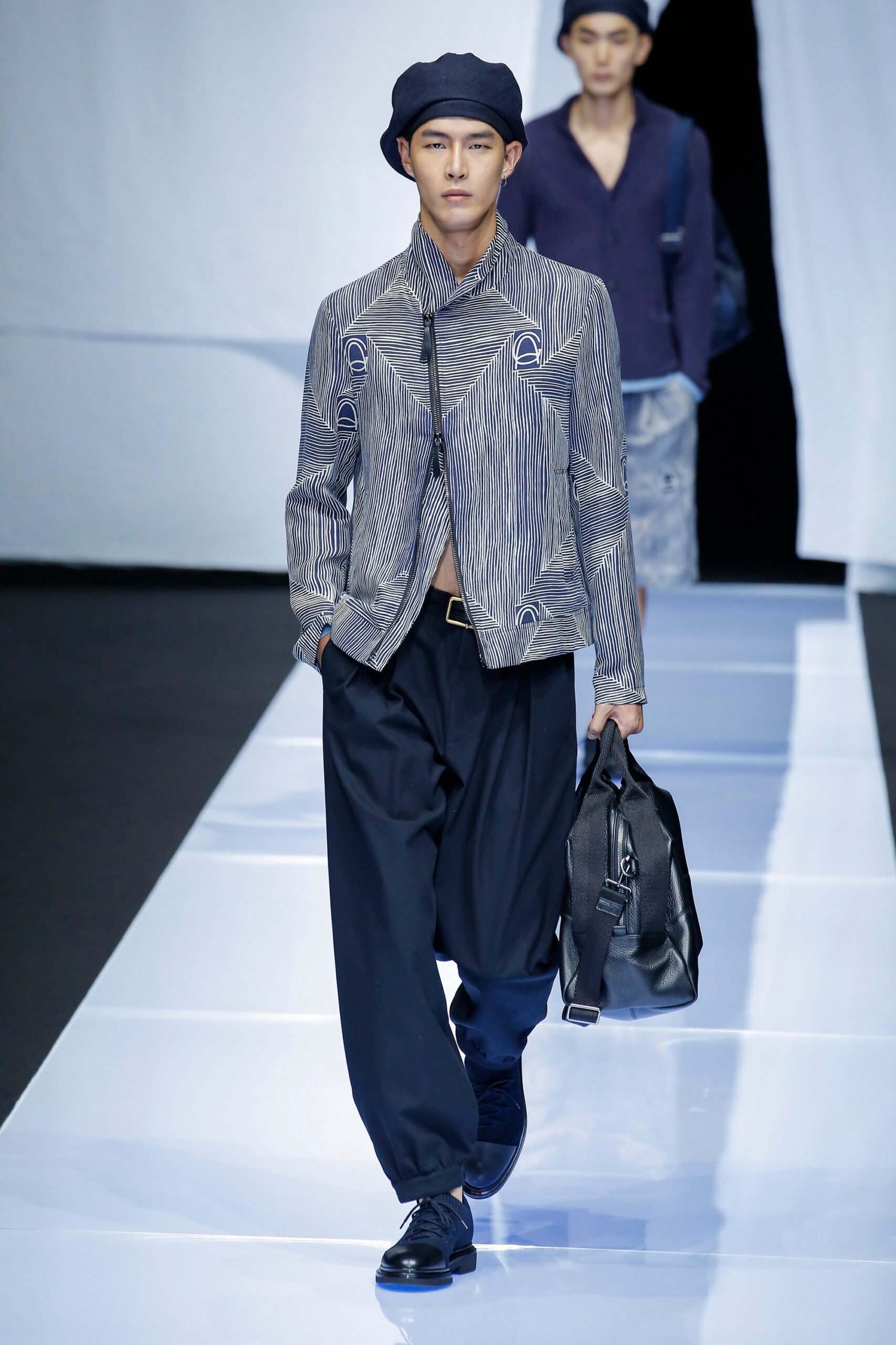 Giorgio Armani S/S 19 Menswear Look 15