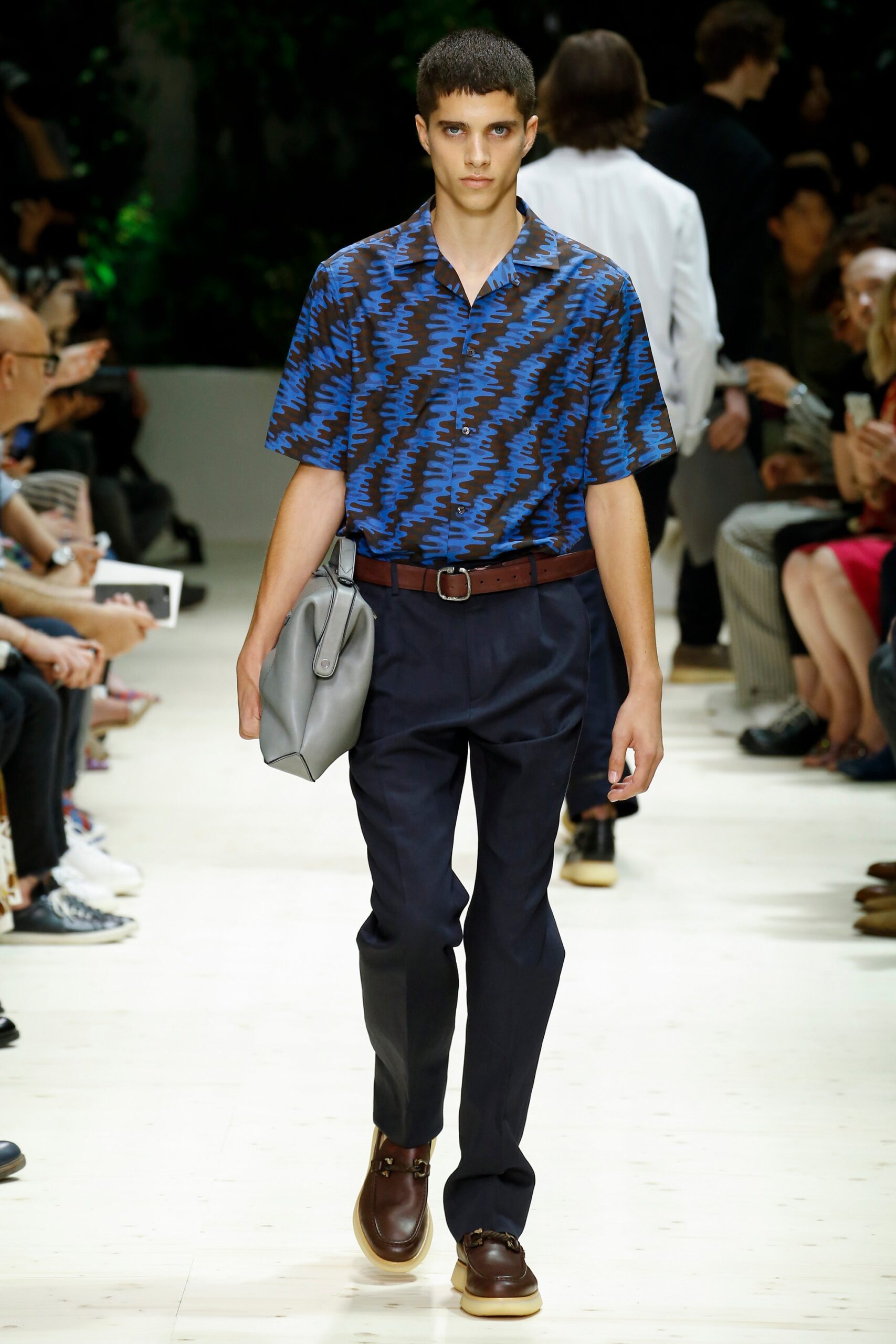 Ferragamo S/S 18 Menswear Look 30