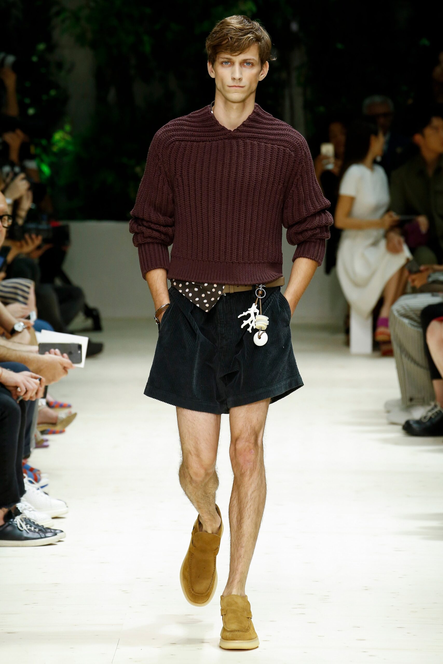 Ferragamo S/S 18 Menswear Look 31
