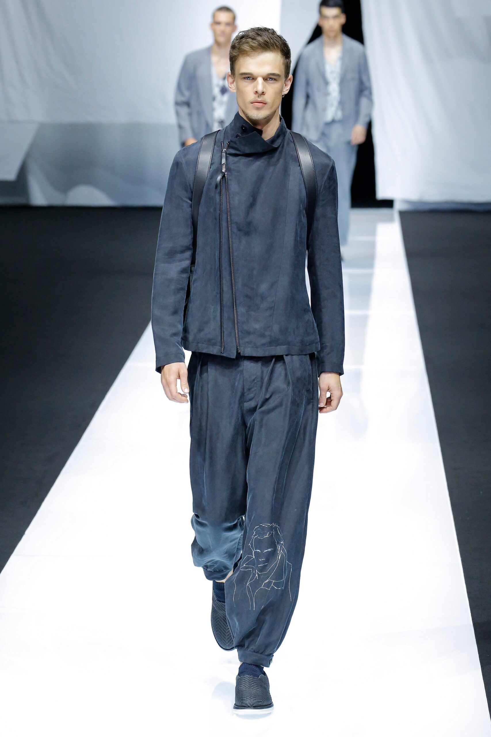 Giorgio Armani S/S 19 Menswear Look 51