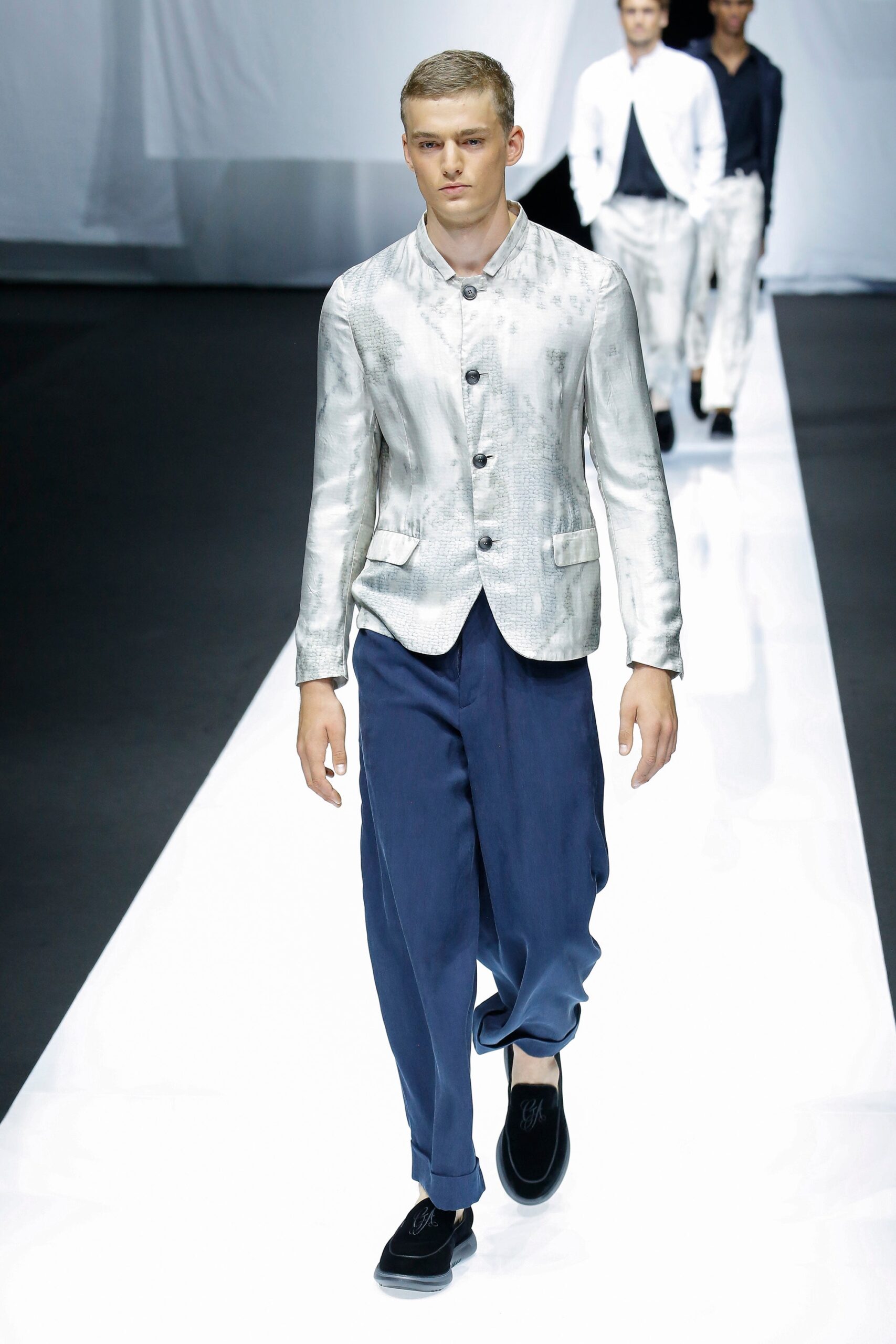 Giorgio Armani S/S 19 Menswear Look 62