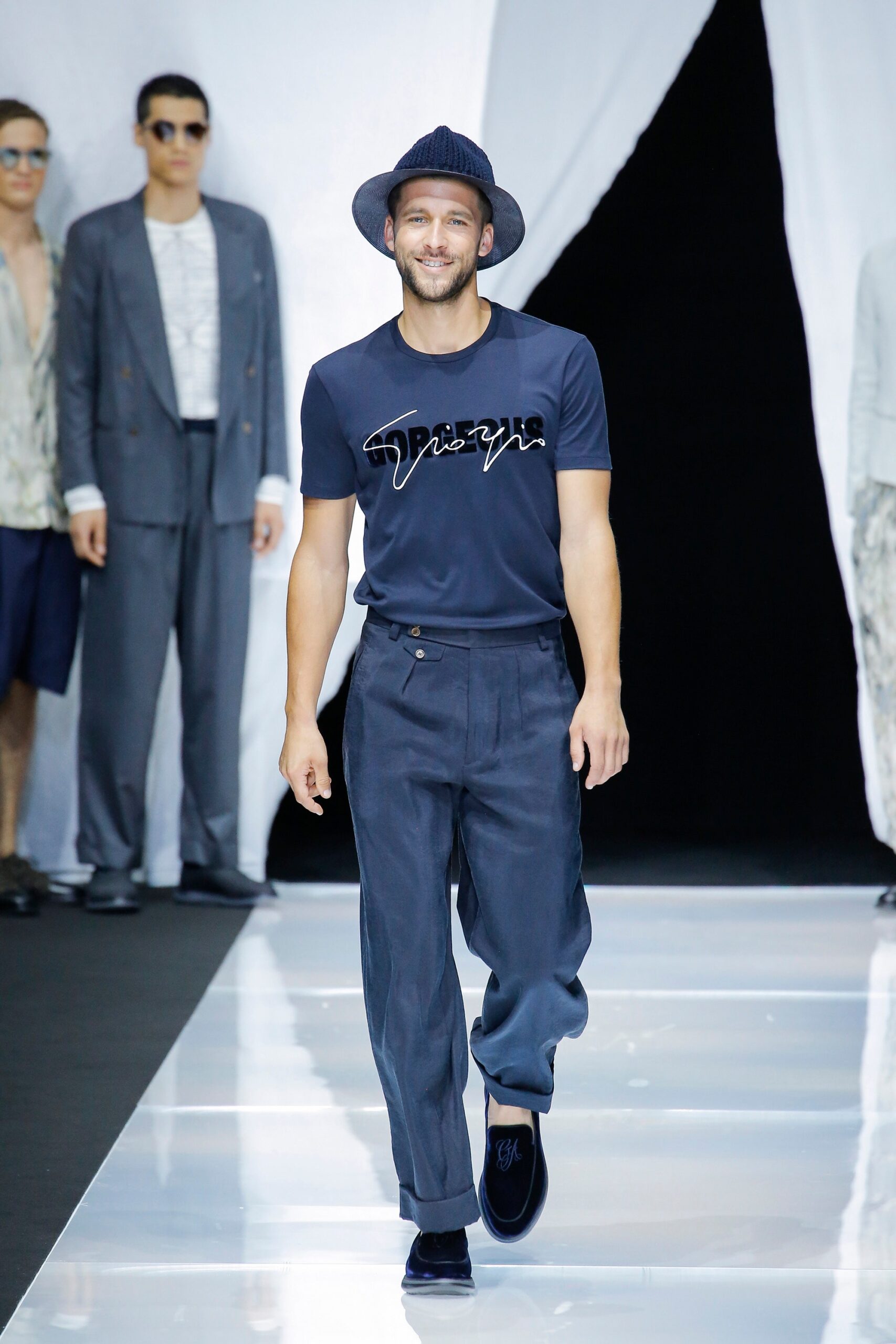 Giorgio Armani S/S 19 Menswear Look 67