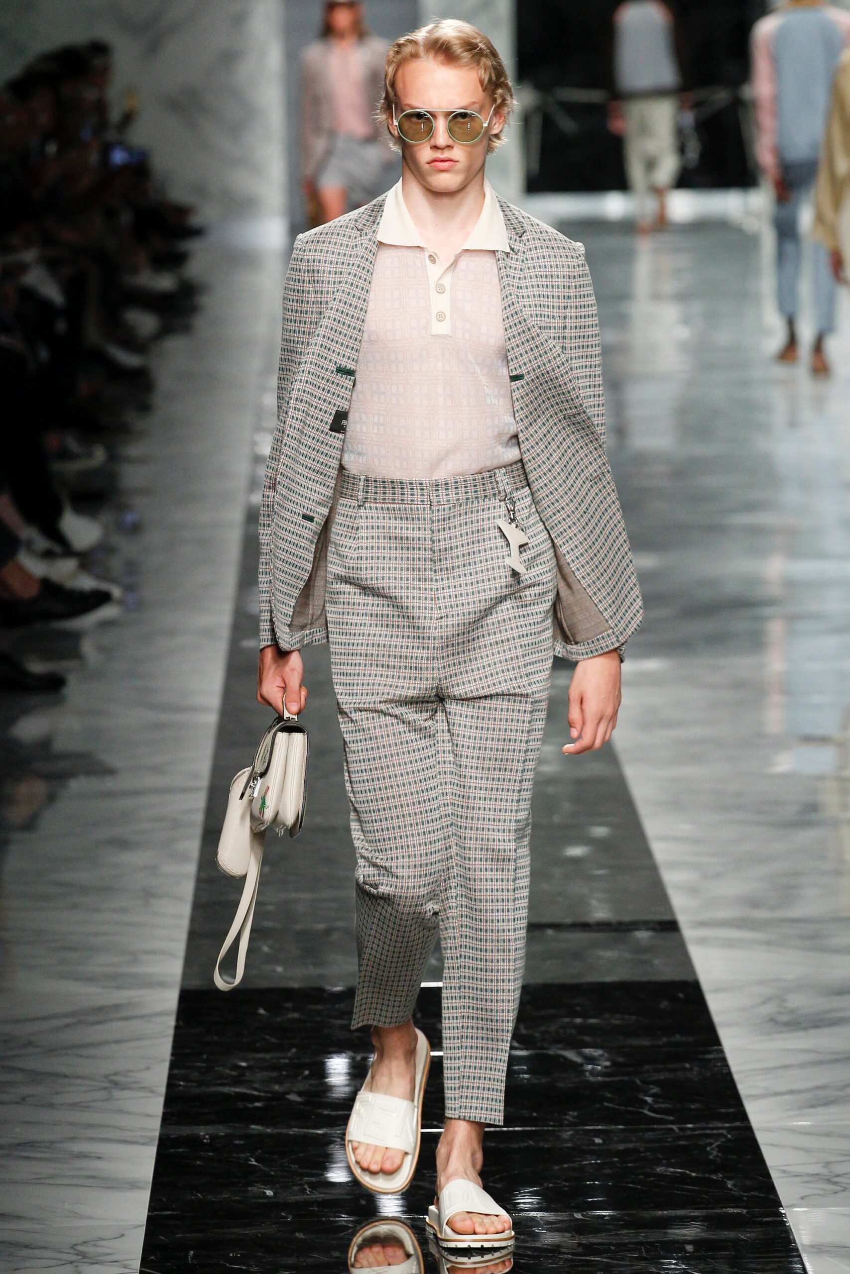 Fendi S/S 18 Menswear Look 18