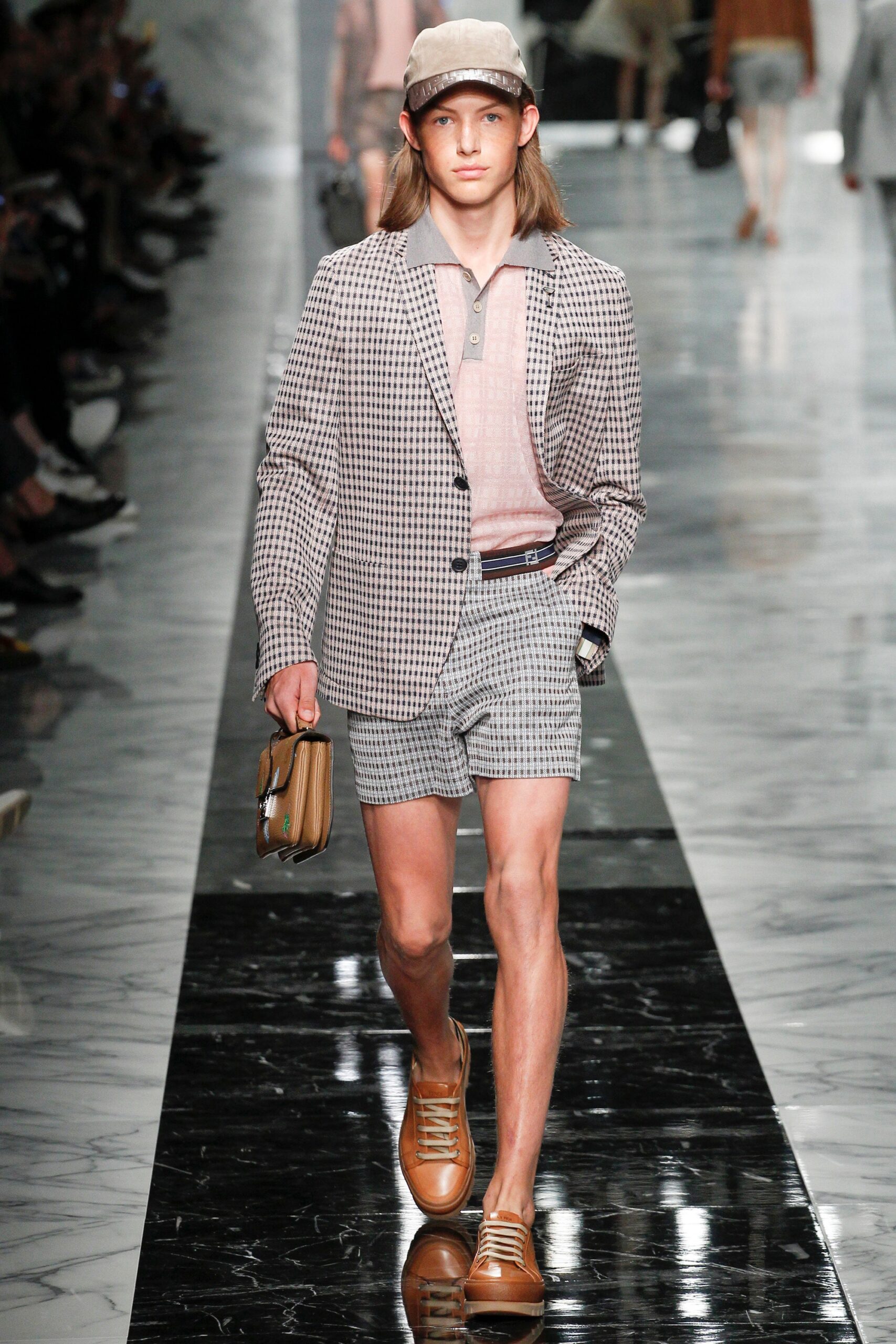 Fendi S/S 18 Menswear Look 20