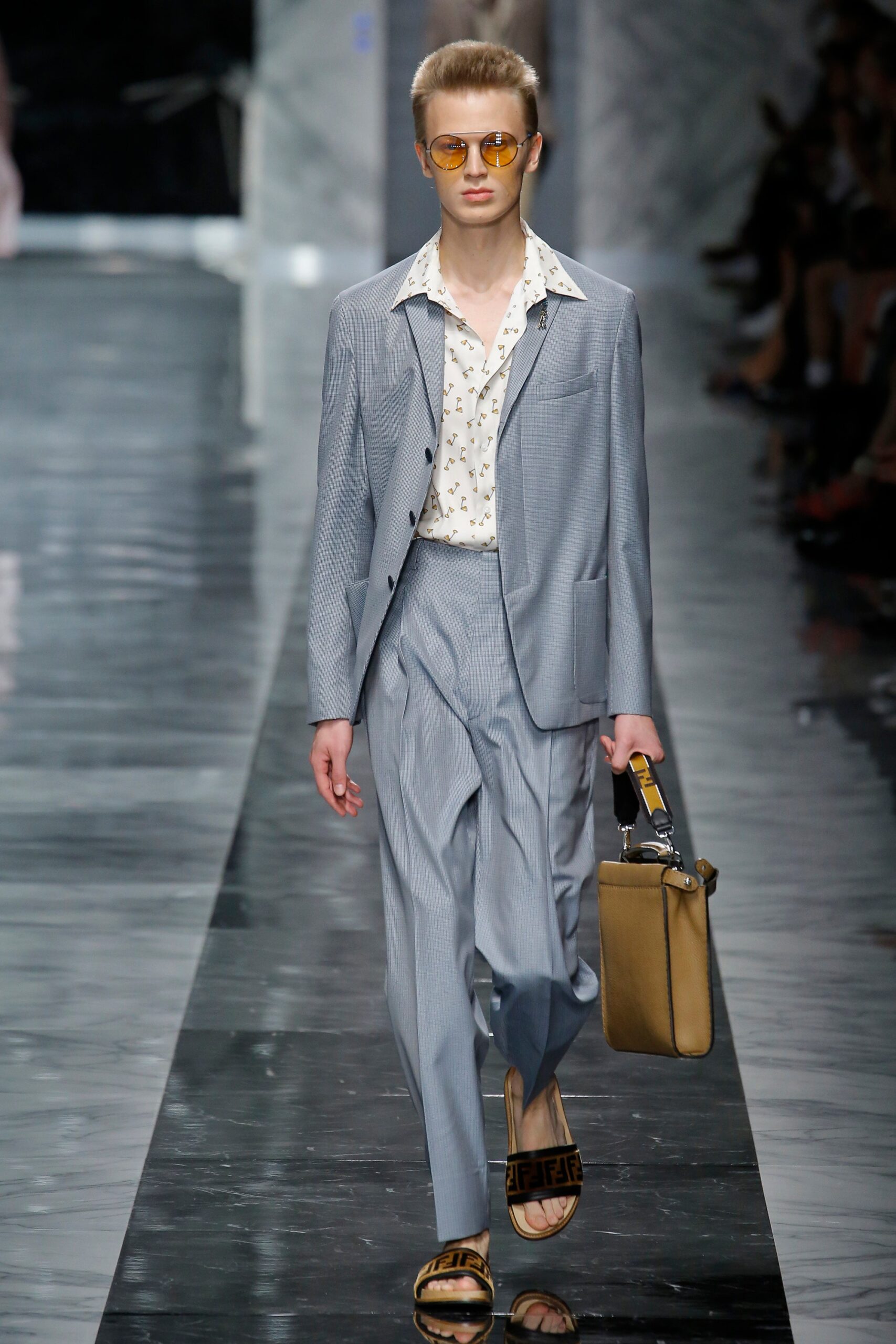 Fendi S/S 18 Menswear Look 45