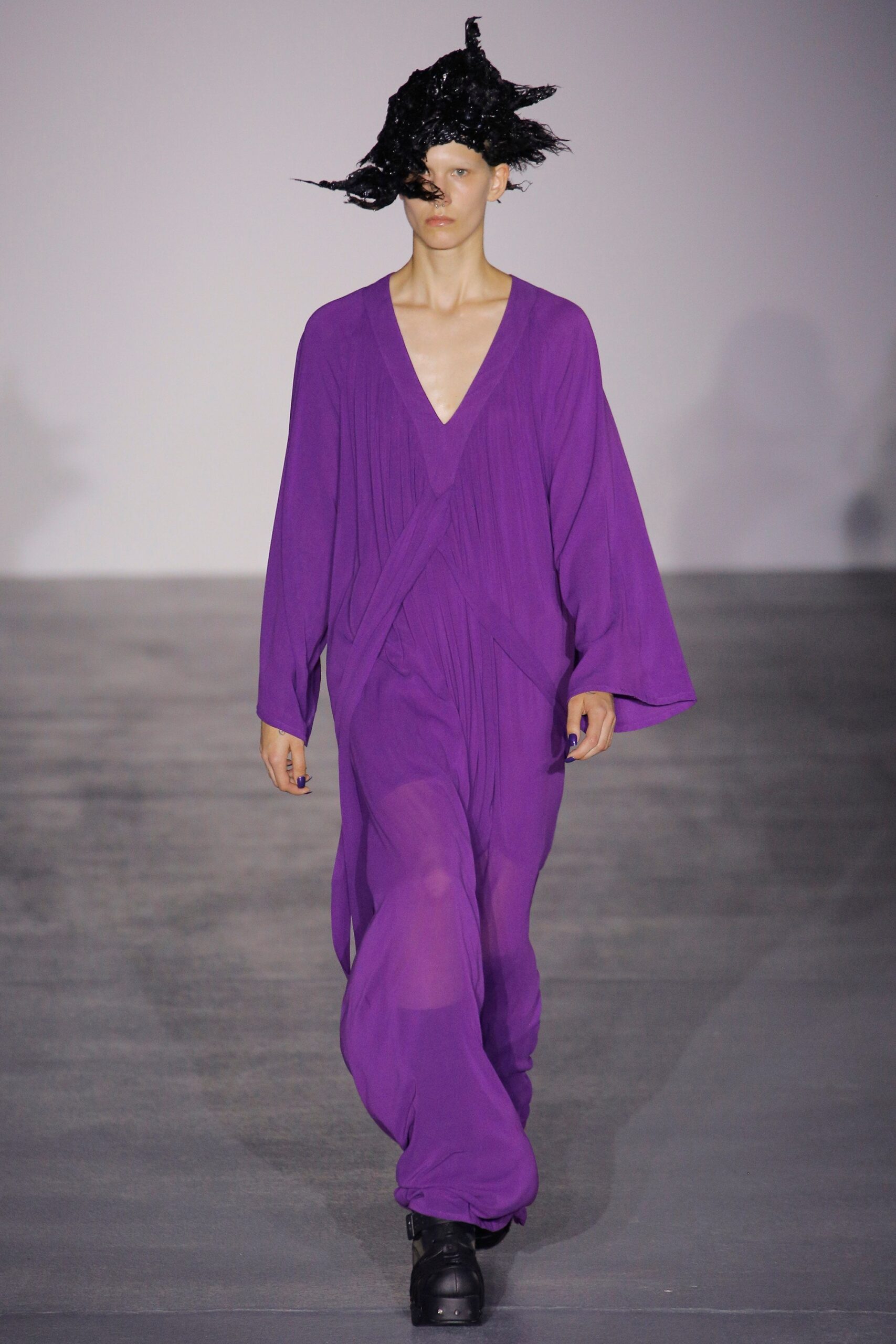 Gareth Pugh S/S 17 Look 13