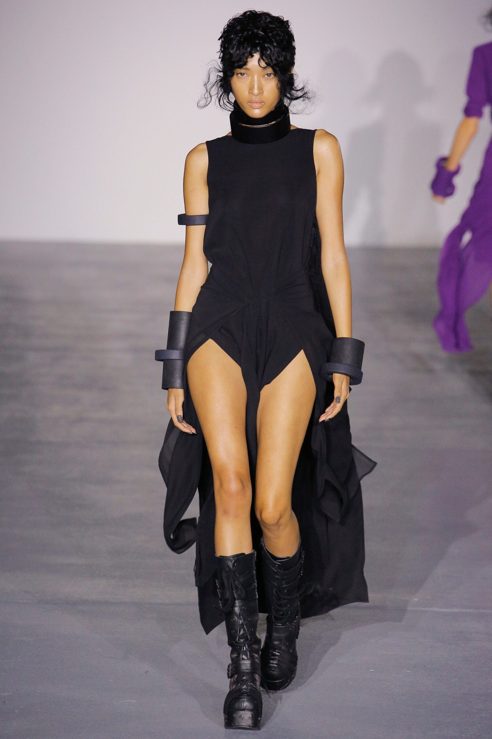 Gareth Pugh S/S 17 Look 21