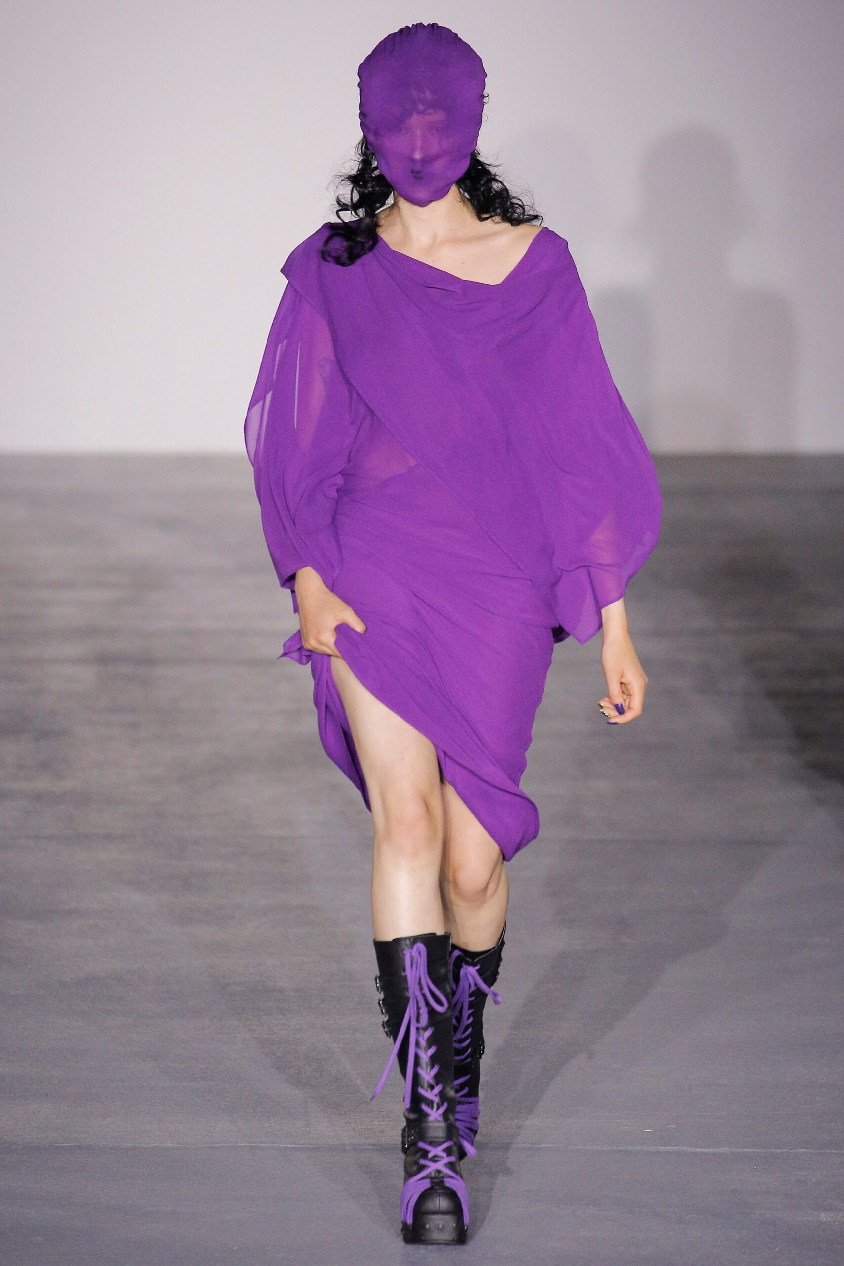 Gareth Pugh S/S 17 Look 22