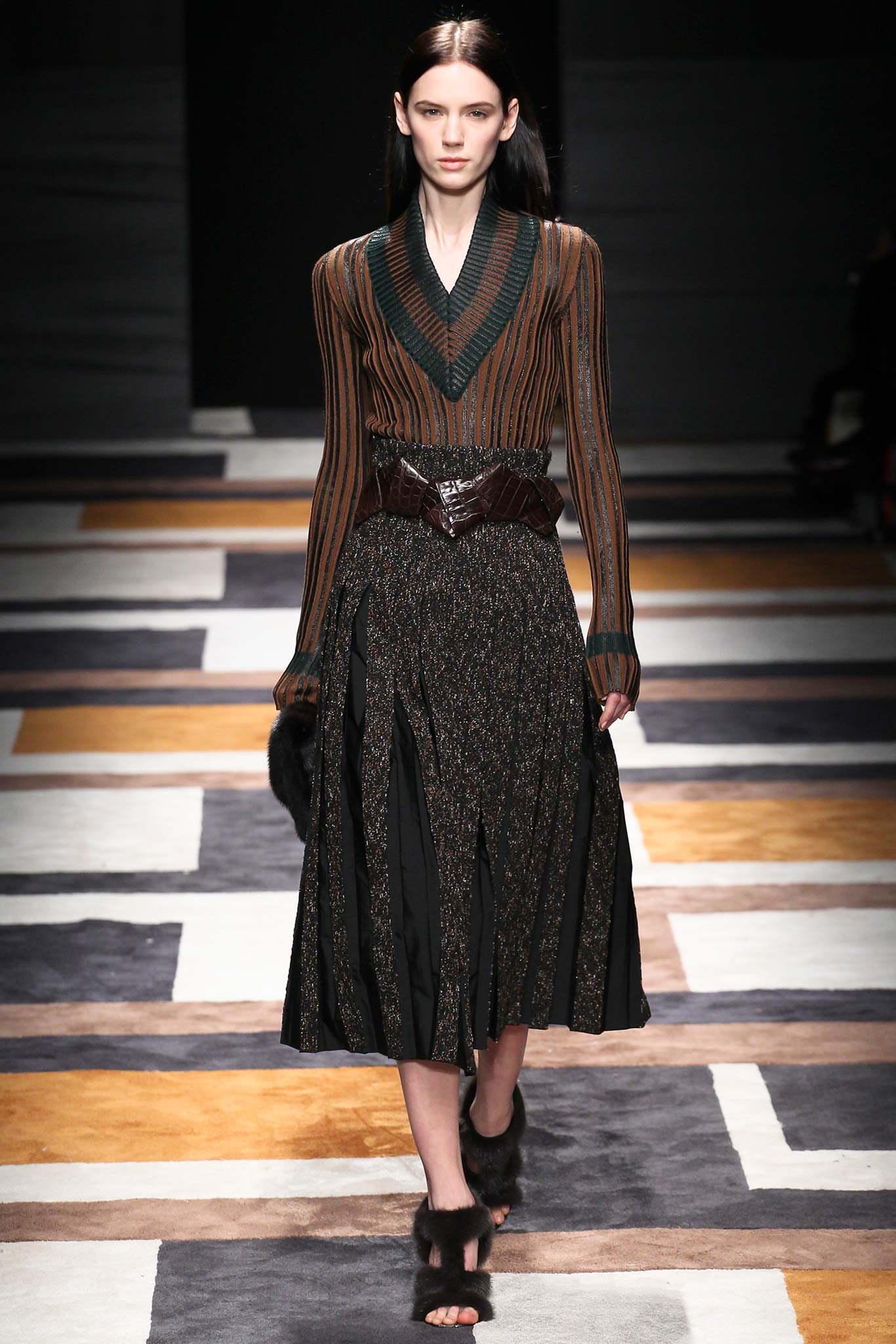 Ferragamo F/W 15 Look 5