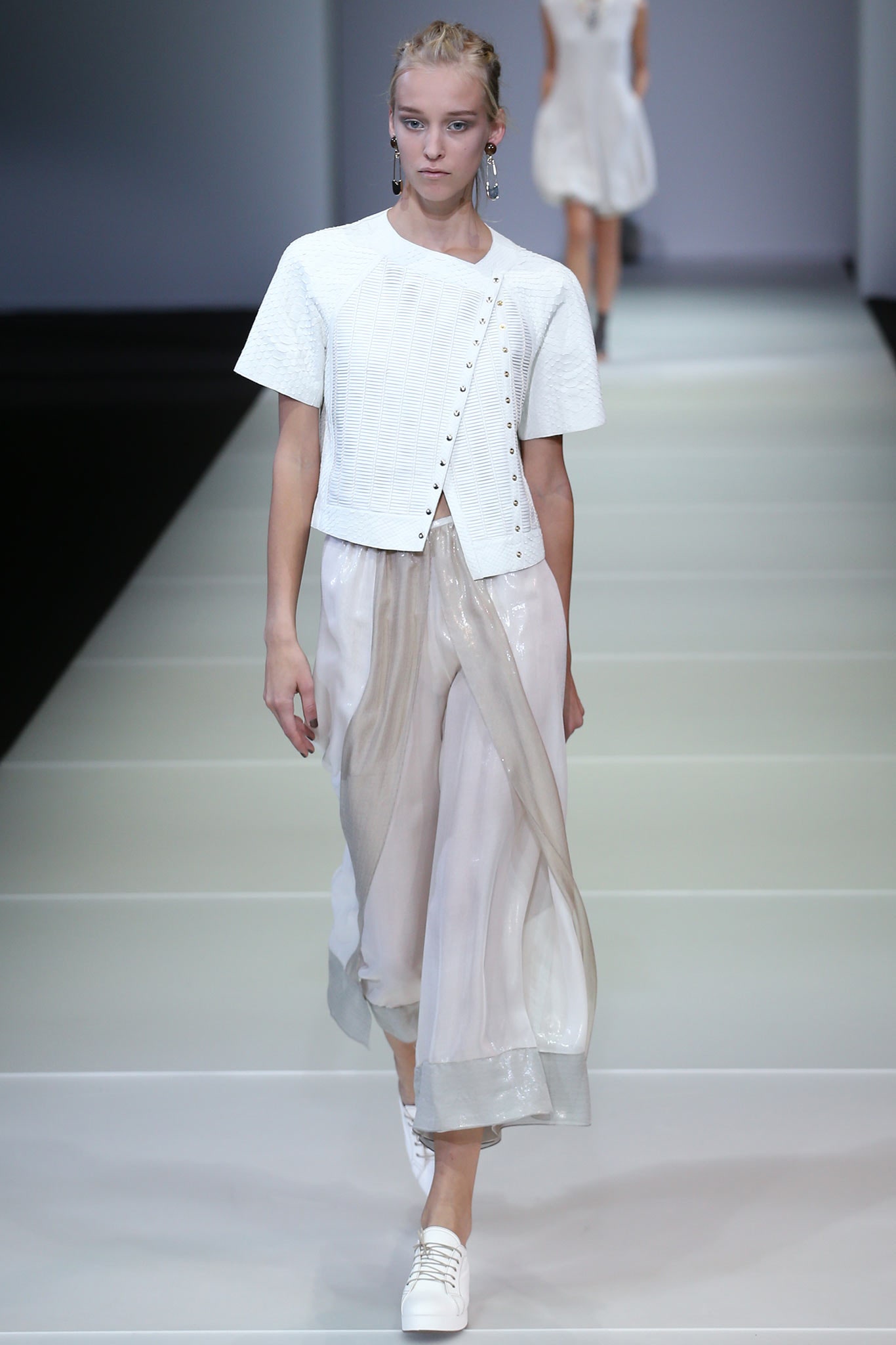 Giorgio Armani S/S 15 Look 19