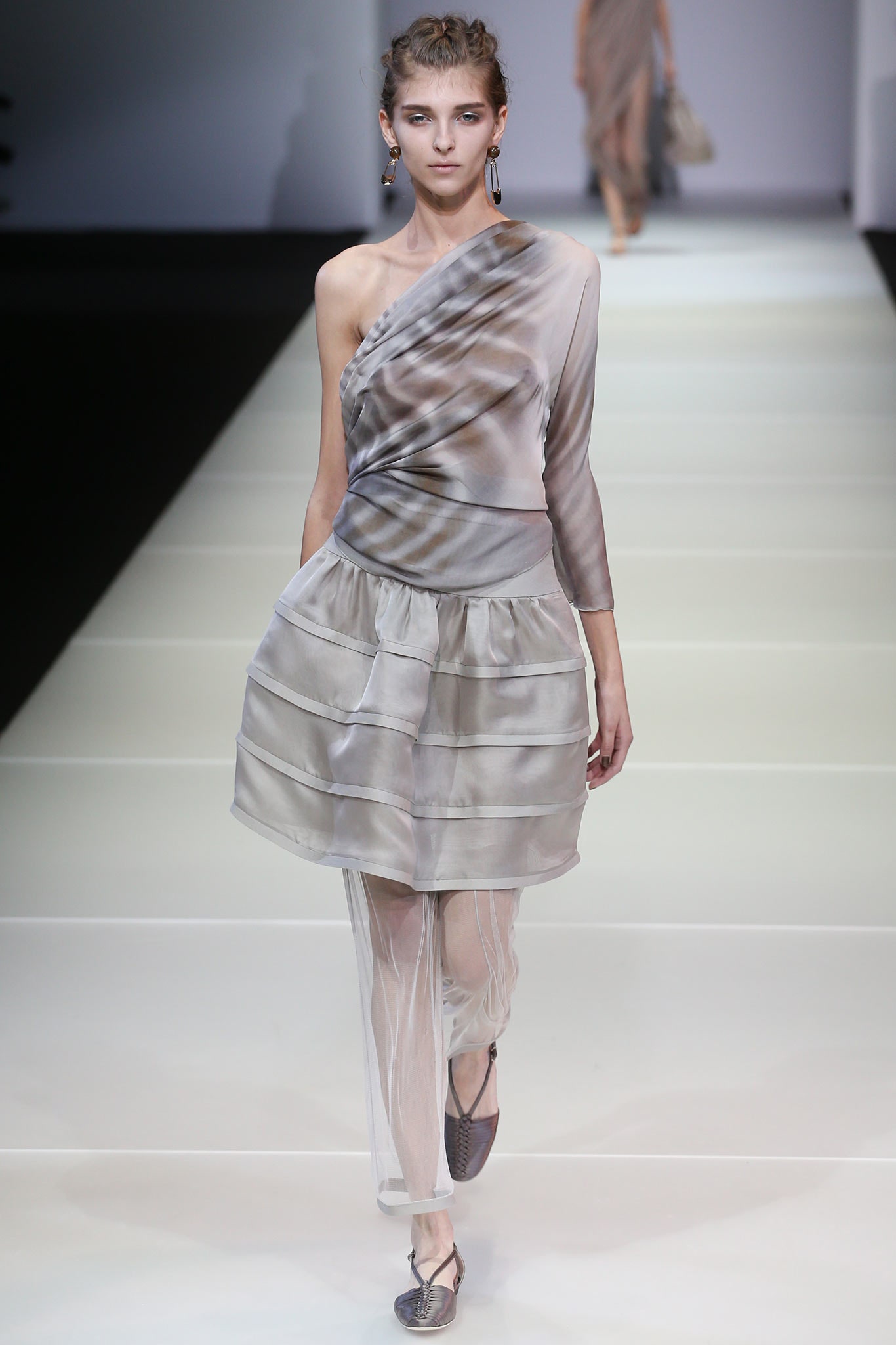 Giorgio Armani S/S 15 Look 34