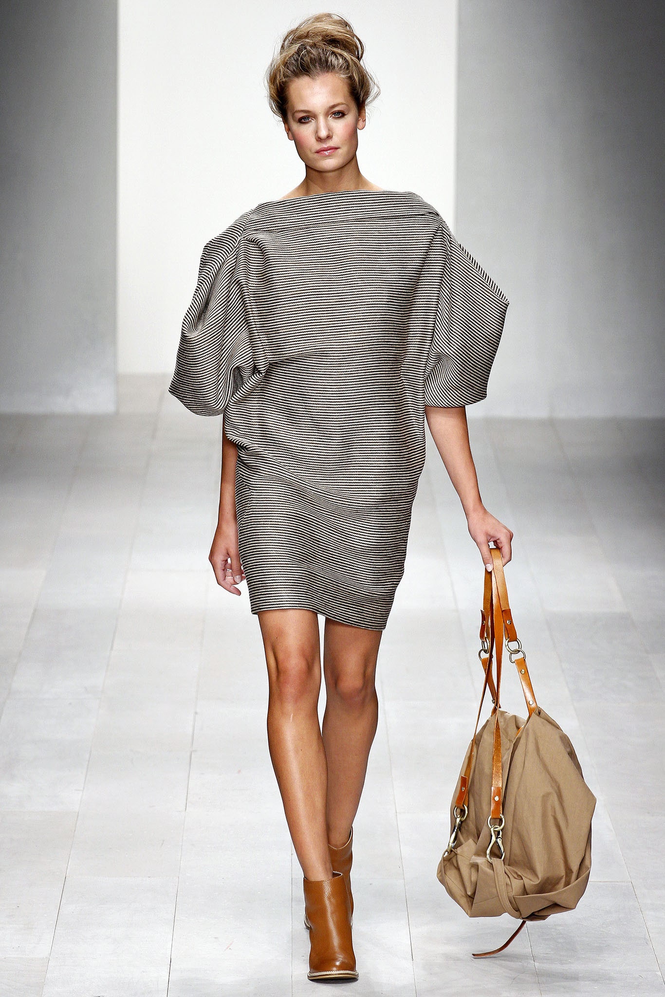Fashion Fringe S/S 13 Look 10