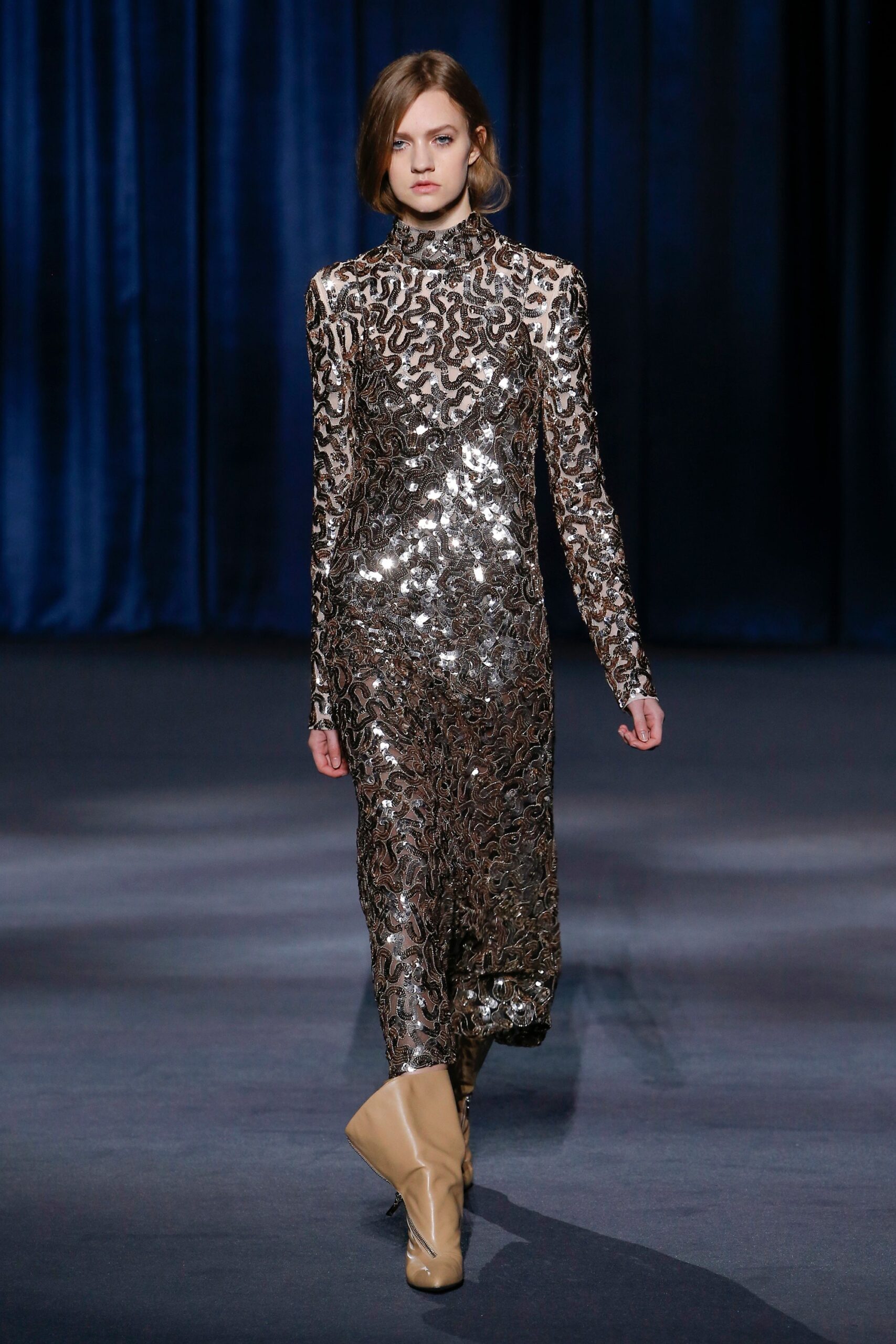 Givenchy F/W 18 Look 4