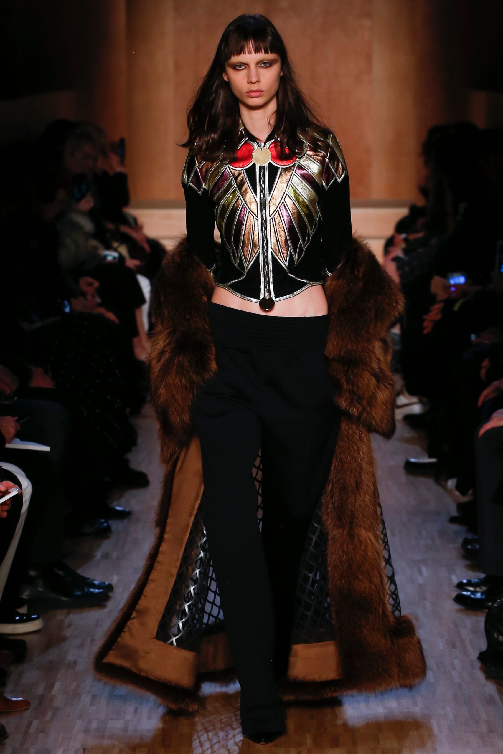 Givenchy F/W 16 Look 2