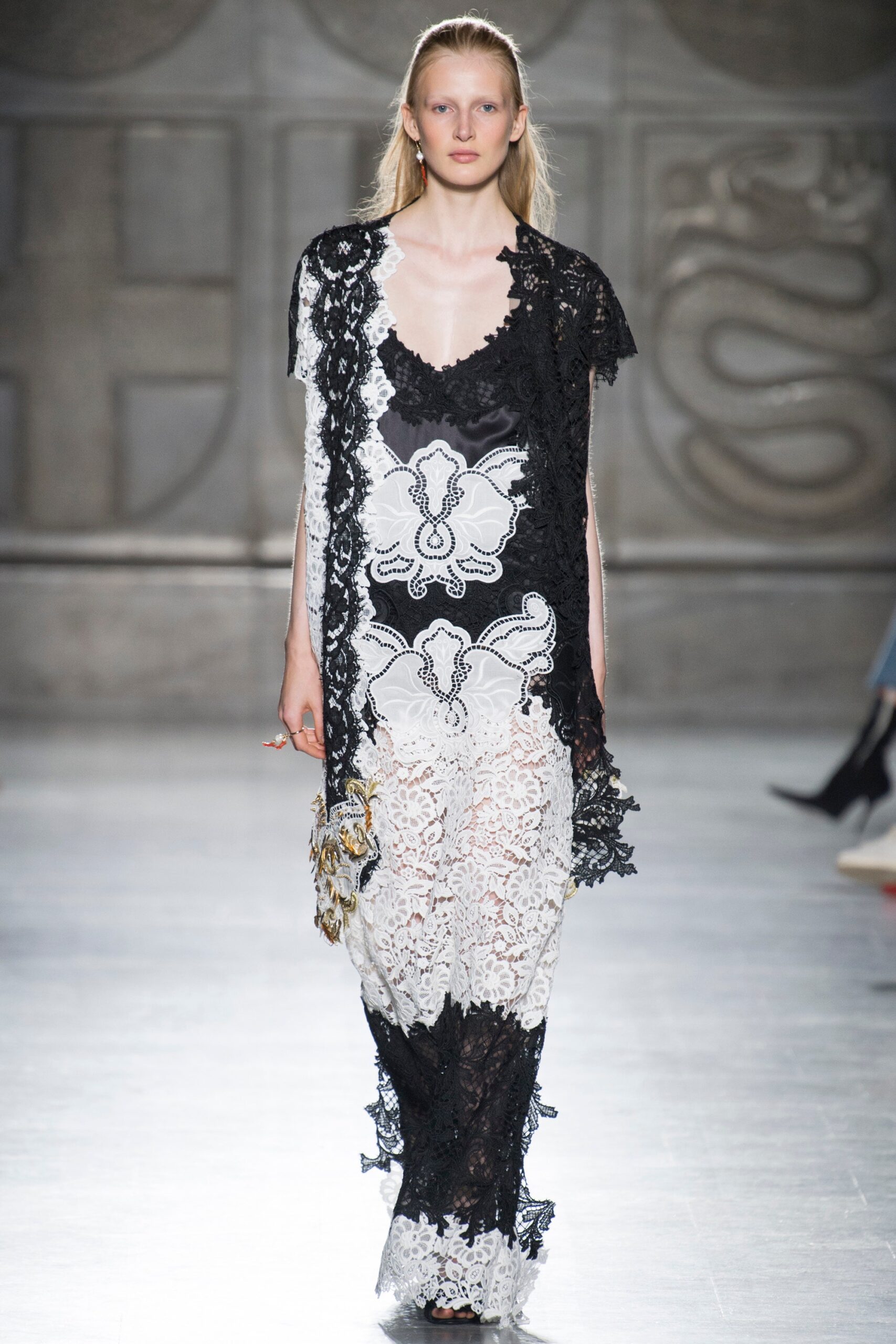 Fausto Puglisi S/S 18 Look 26