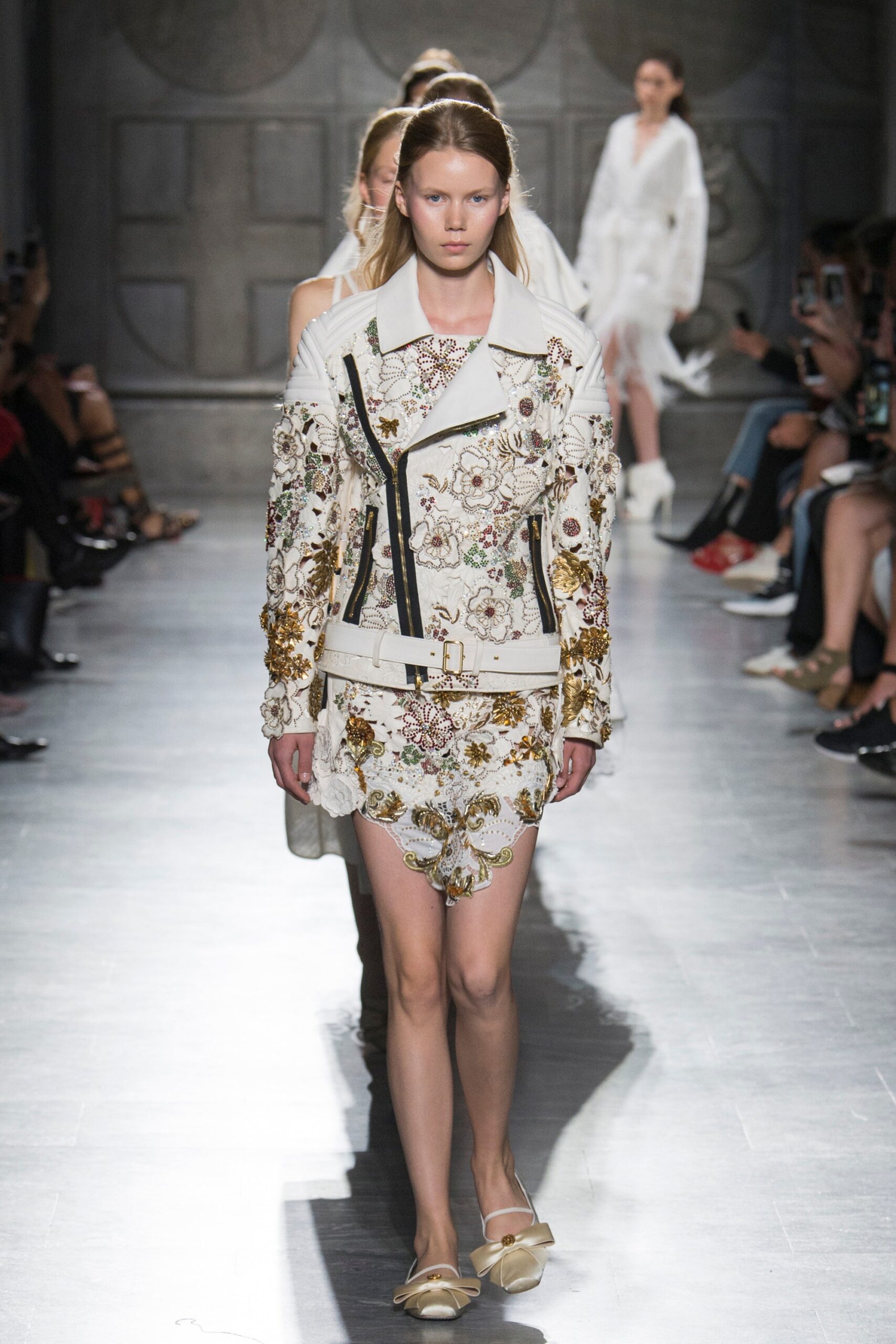 Fausto Puglisi S/S 18 Look 45