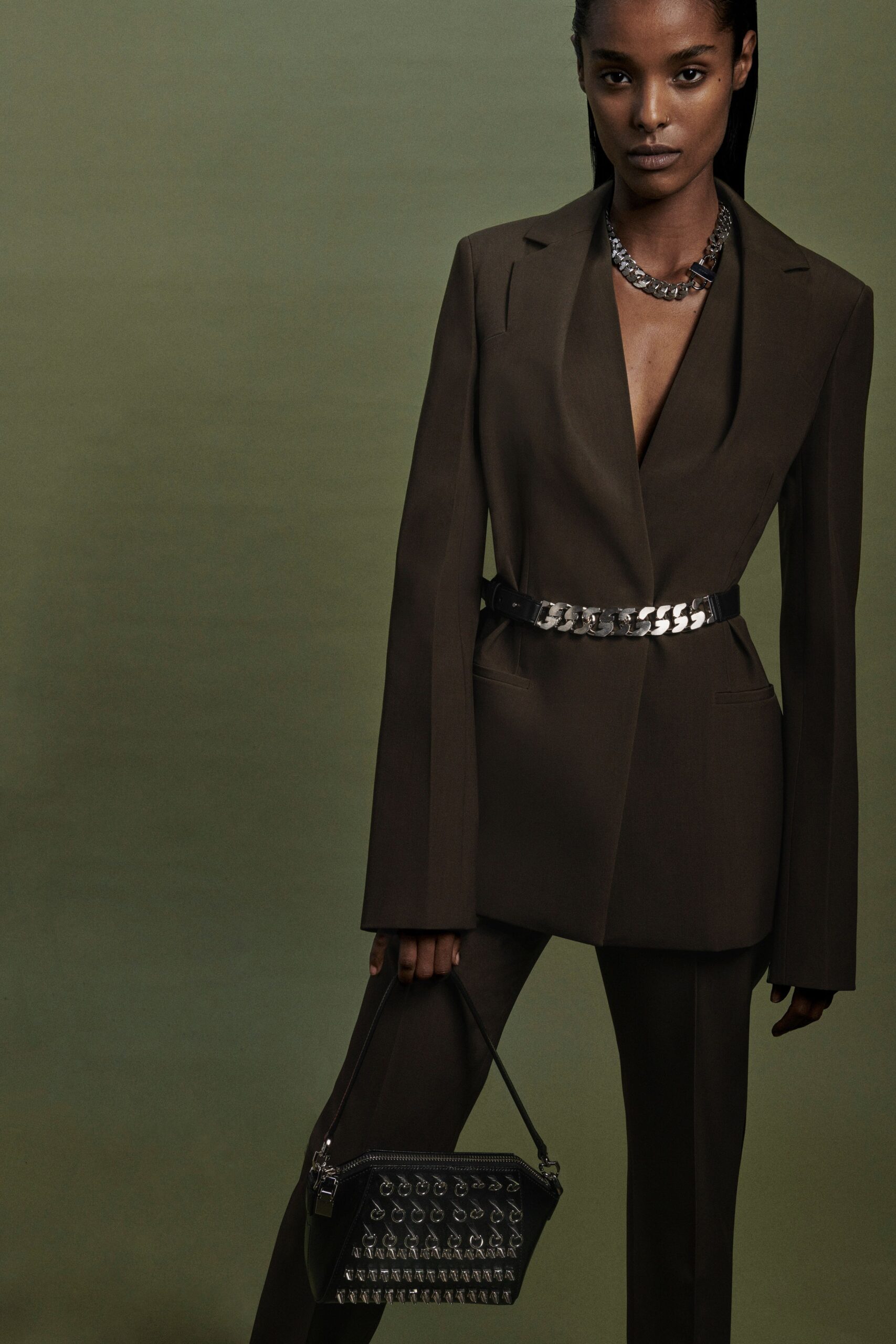 Givenchy F/W 21 Look 20