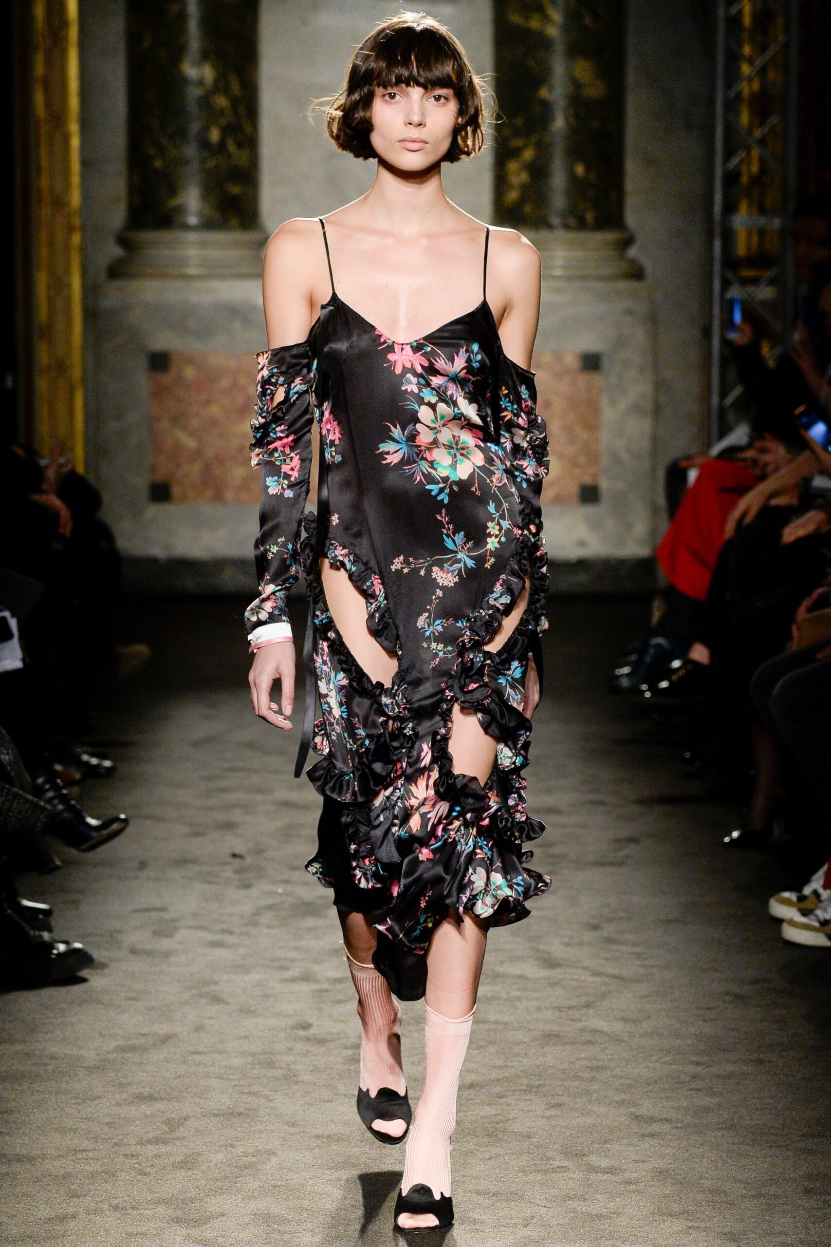 Francesco Scognamiglio F/W 16 Look 1