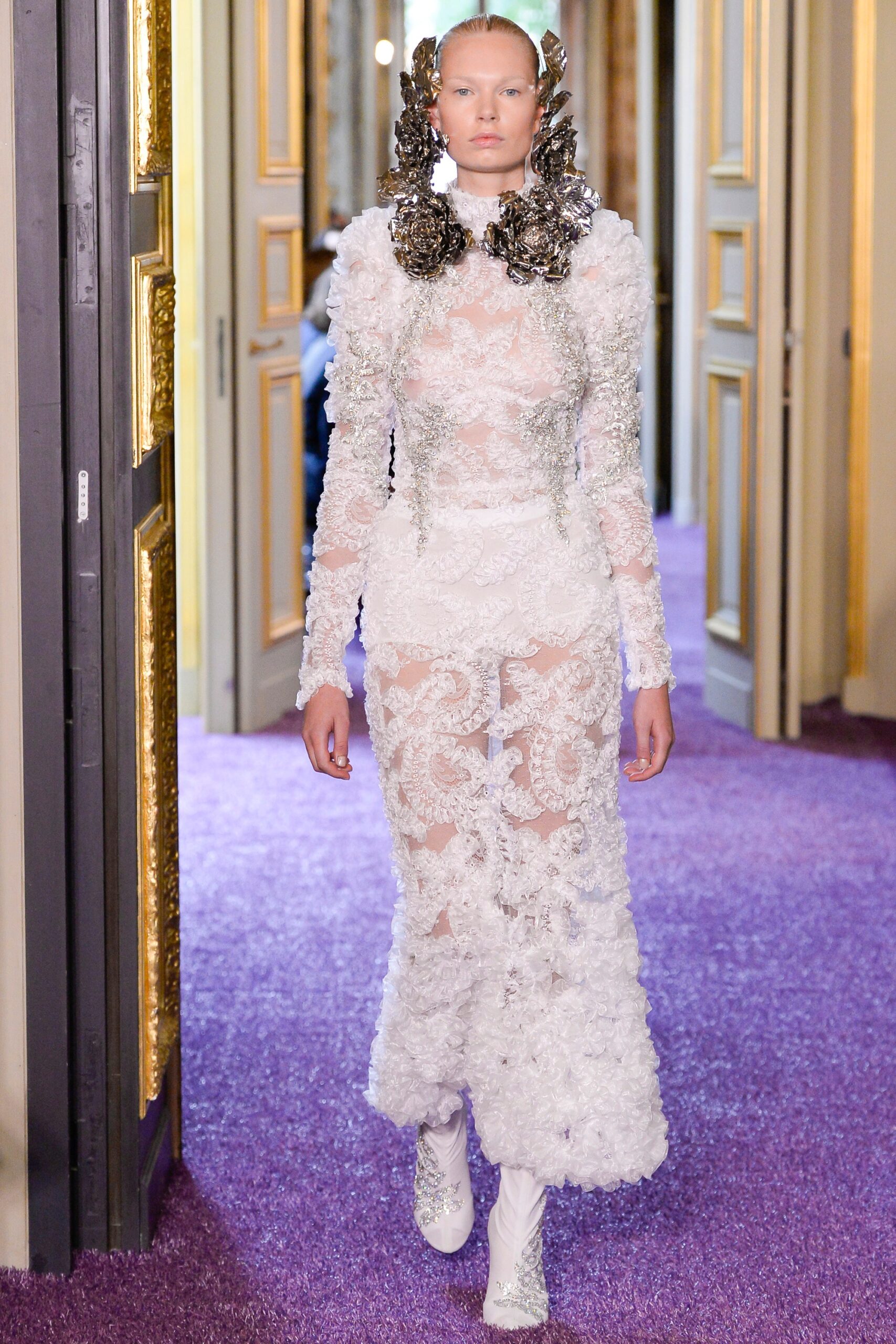 Francesco Scognamiglio F/W 16 Couture Look 11