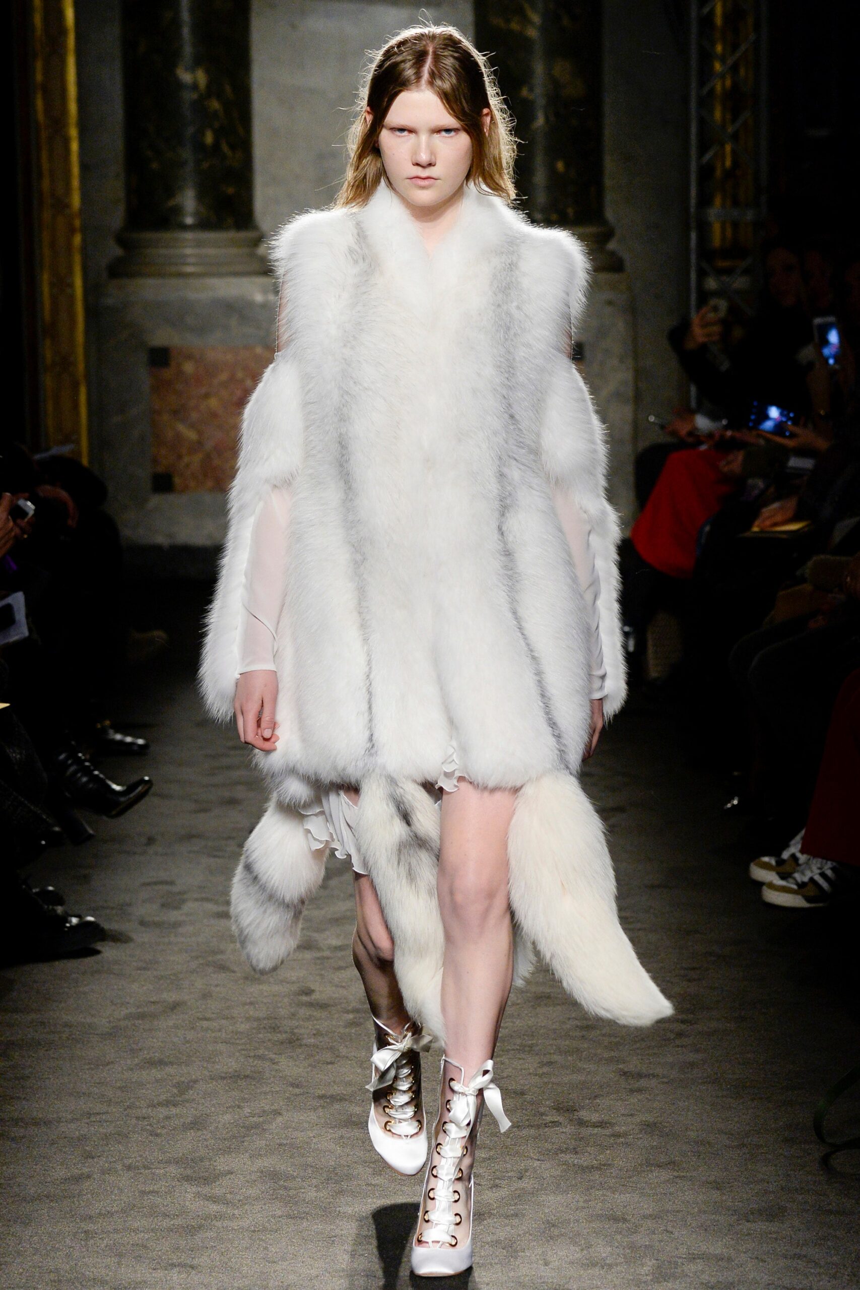 Francesco Scognamiglio F/W 16 Look 16