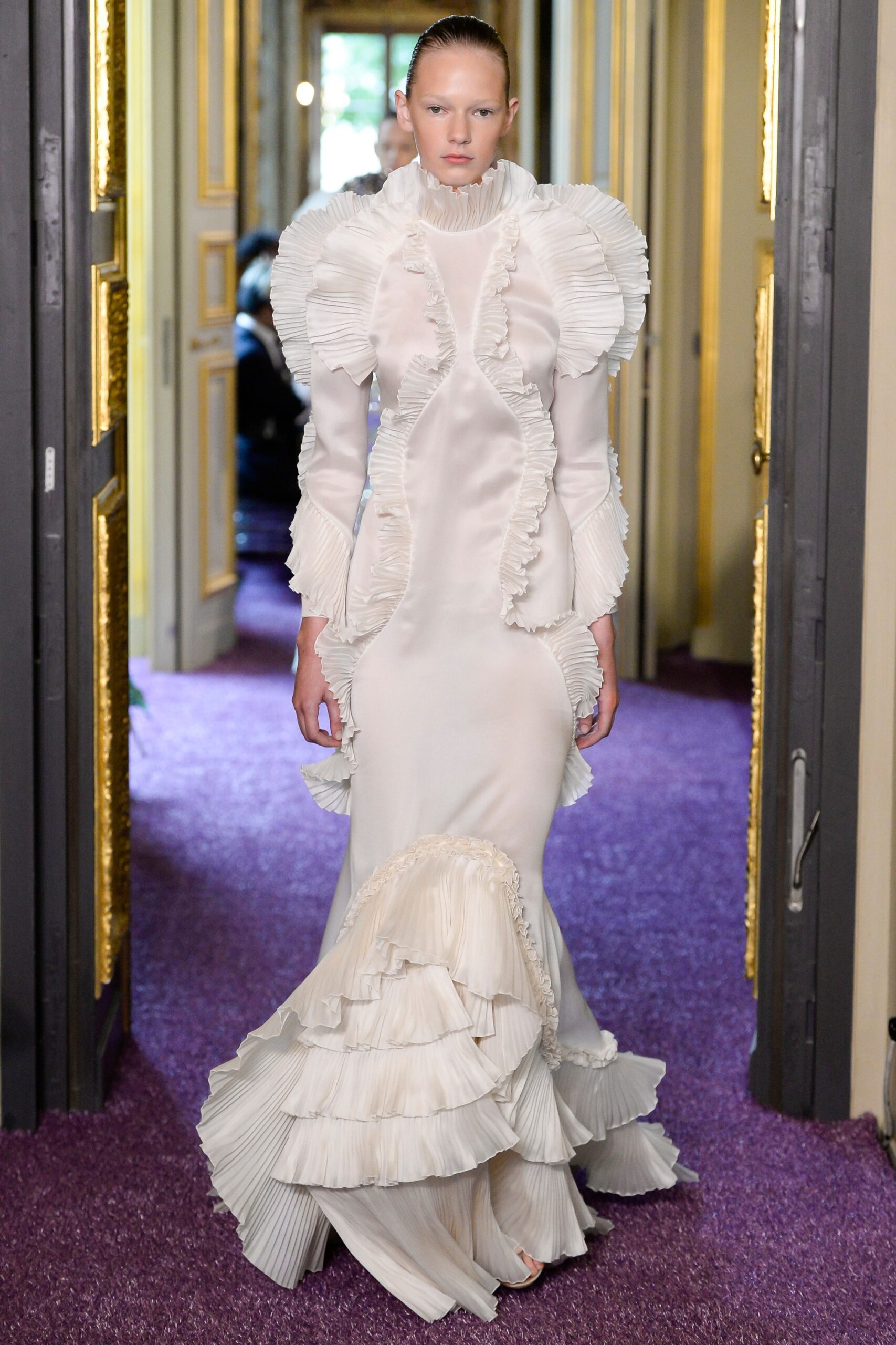 Francesco Scognamiglio F/W 16 Couture Look 13